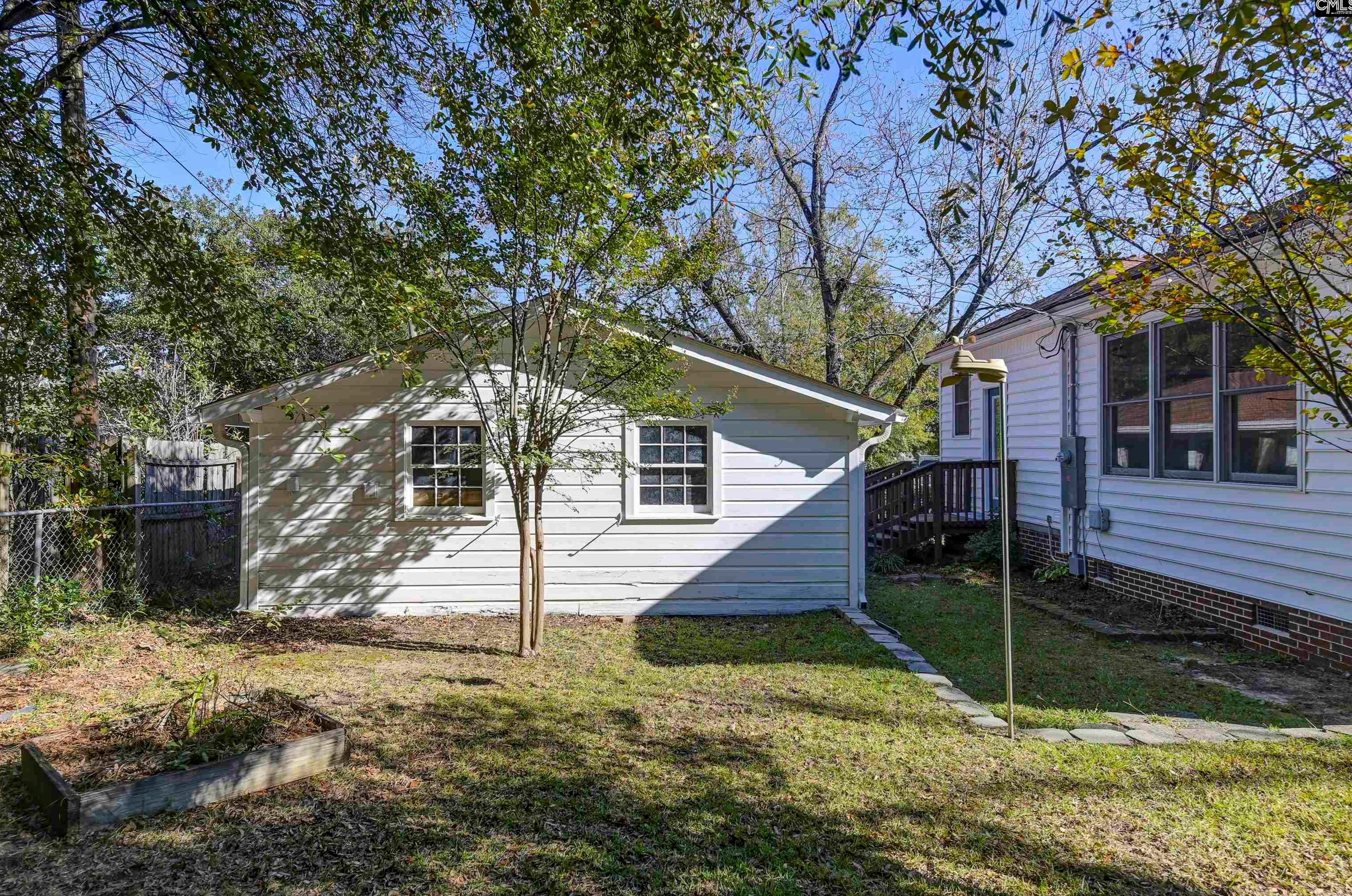 3515 Rosewood Dr, Columbia SC 29205-3448 exterior