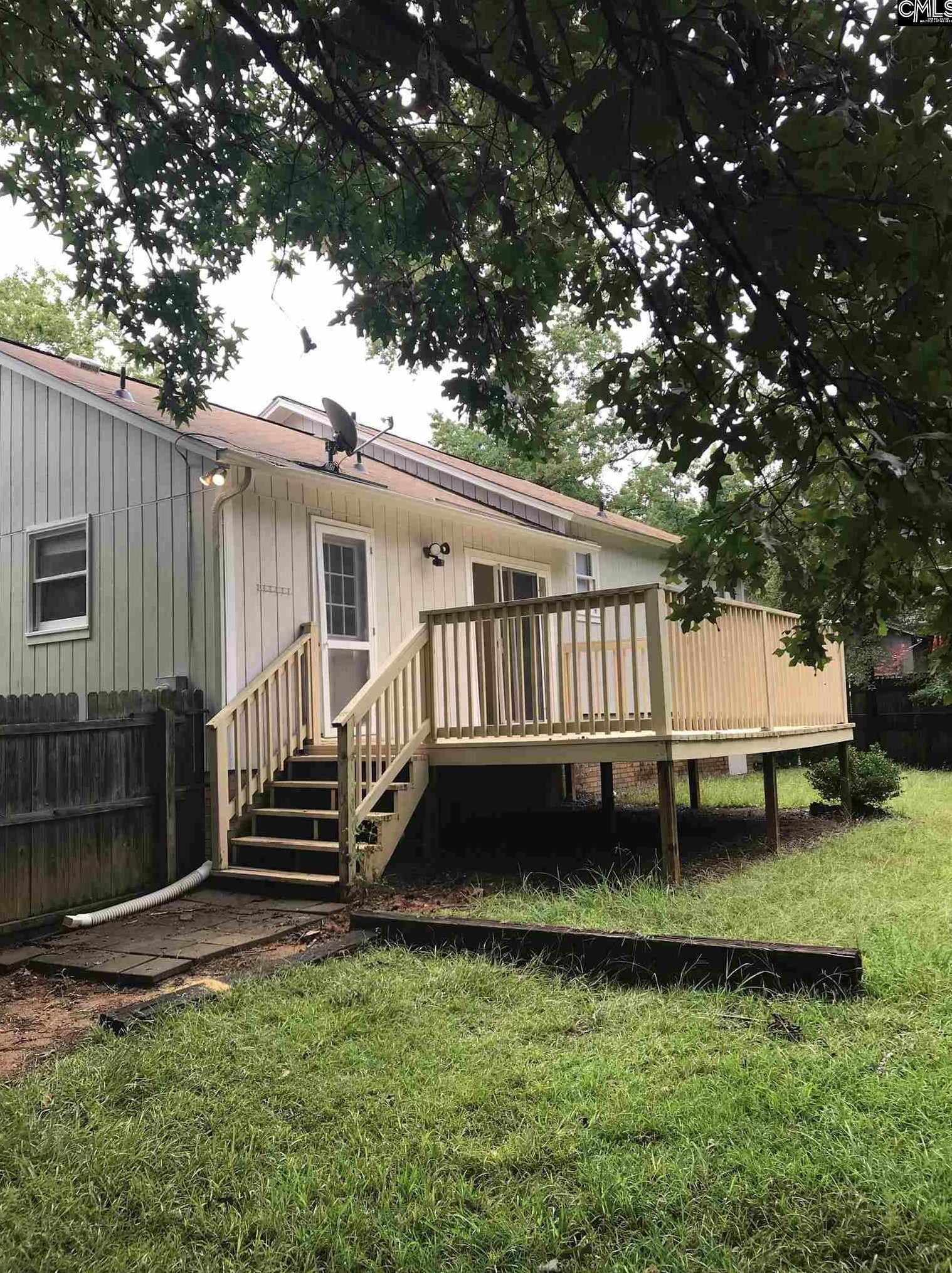 737 N Royal Tower Dr, Irmo, SC 29063