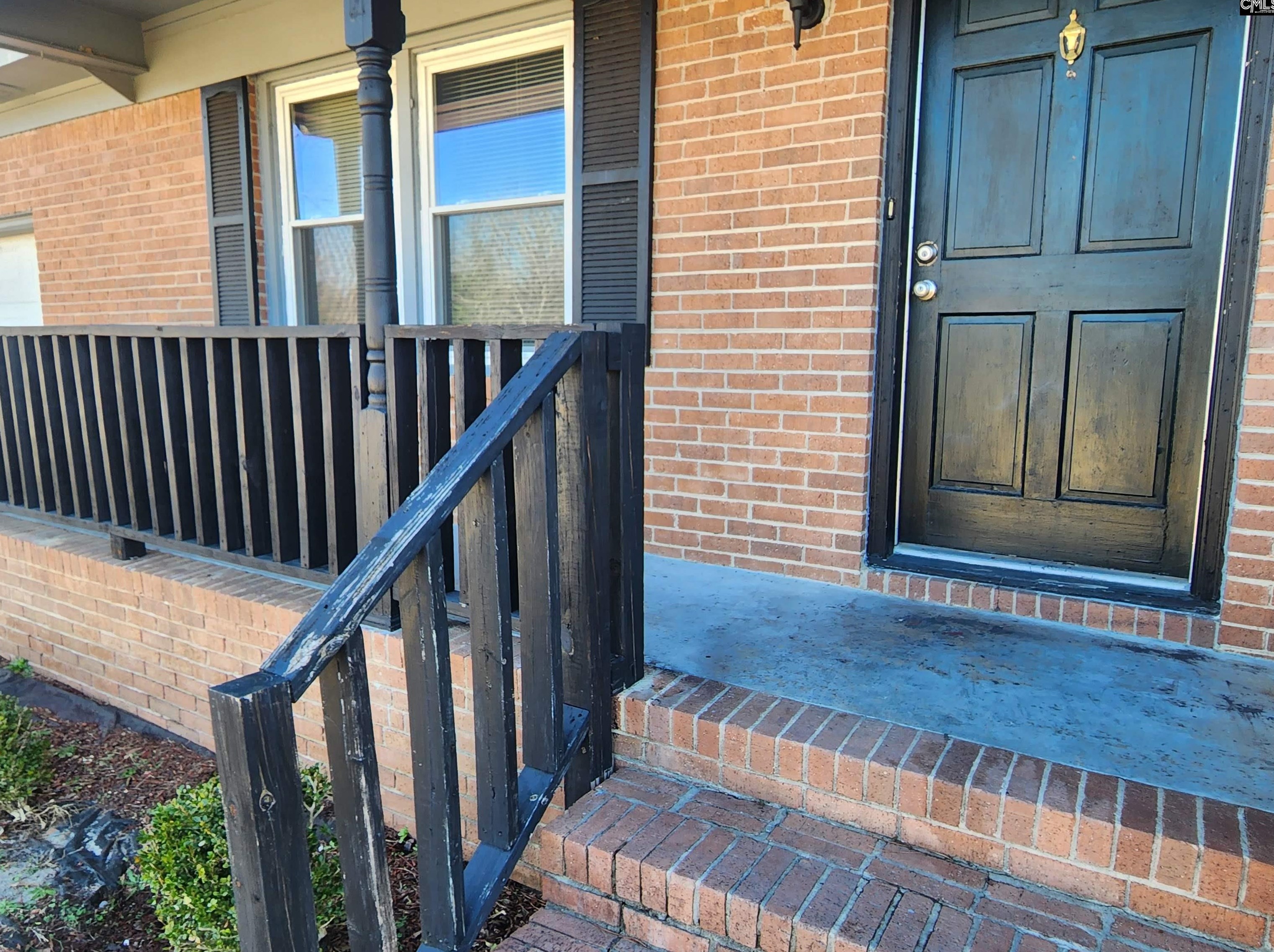 1528 Coolbrook Dr, Cayce-West Columbia, SC 29172