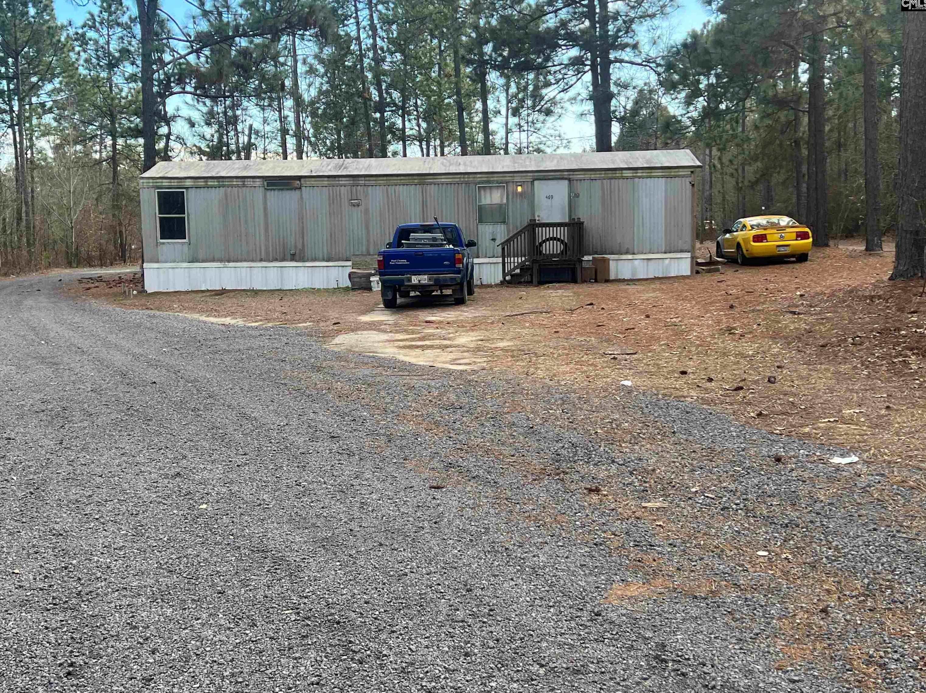 469 Bushberry Rd, Pelion, SC 29123