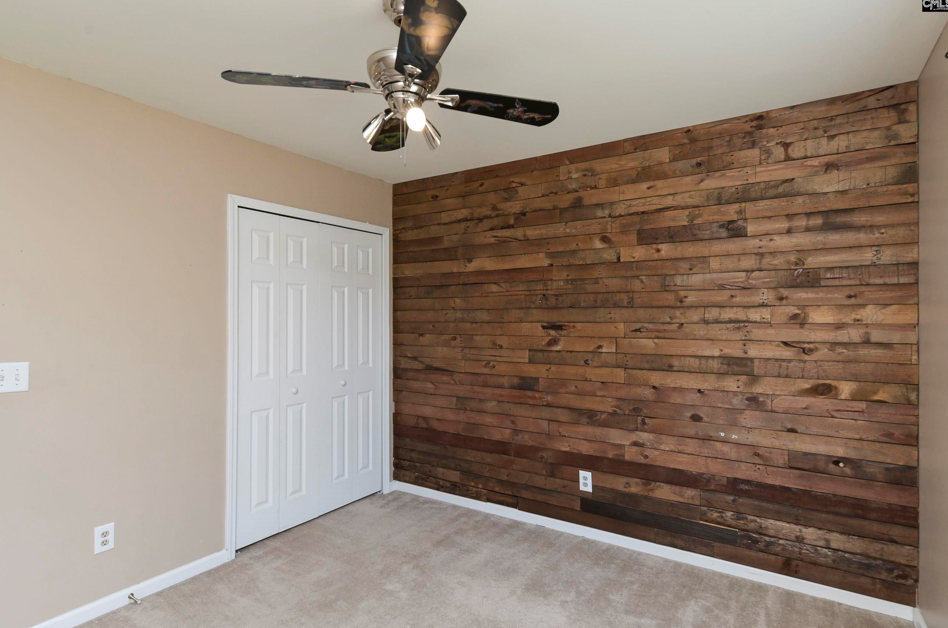 337 Southmen Ln, Cayce-West Columbia, SC 29170