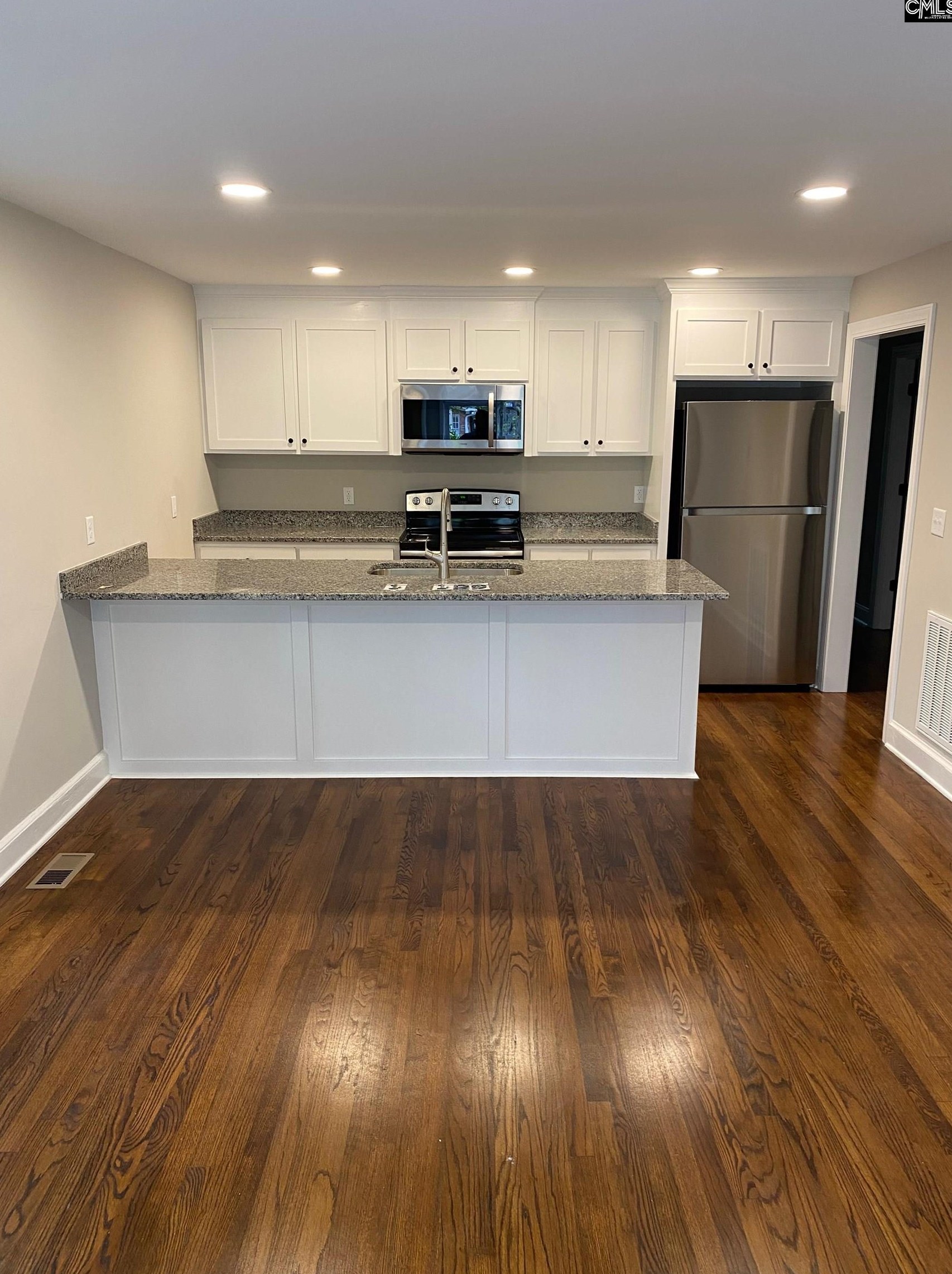 3129 Monroe St, Columbia, SC 29205