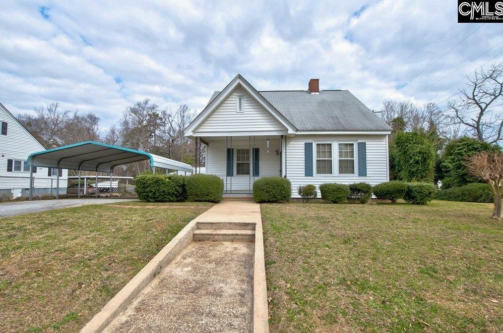 555 4th St, Winnsboro Mills, SC 29180