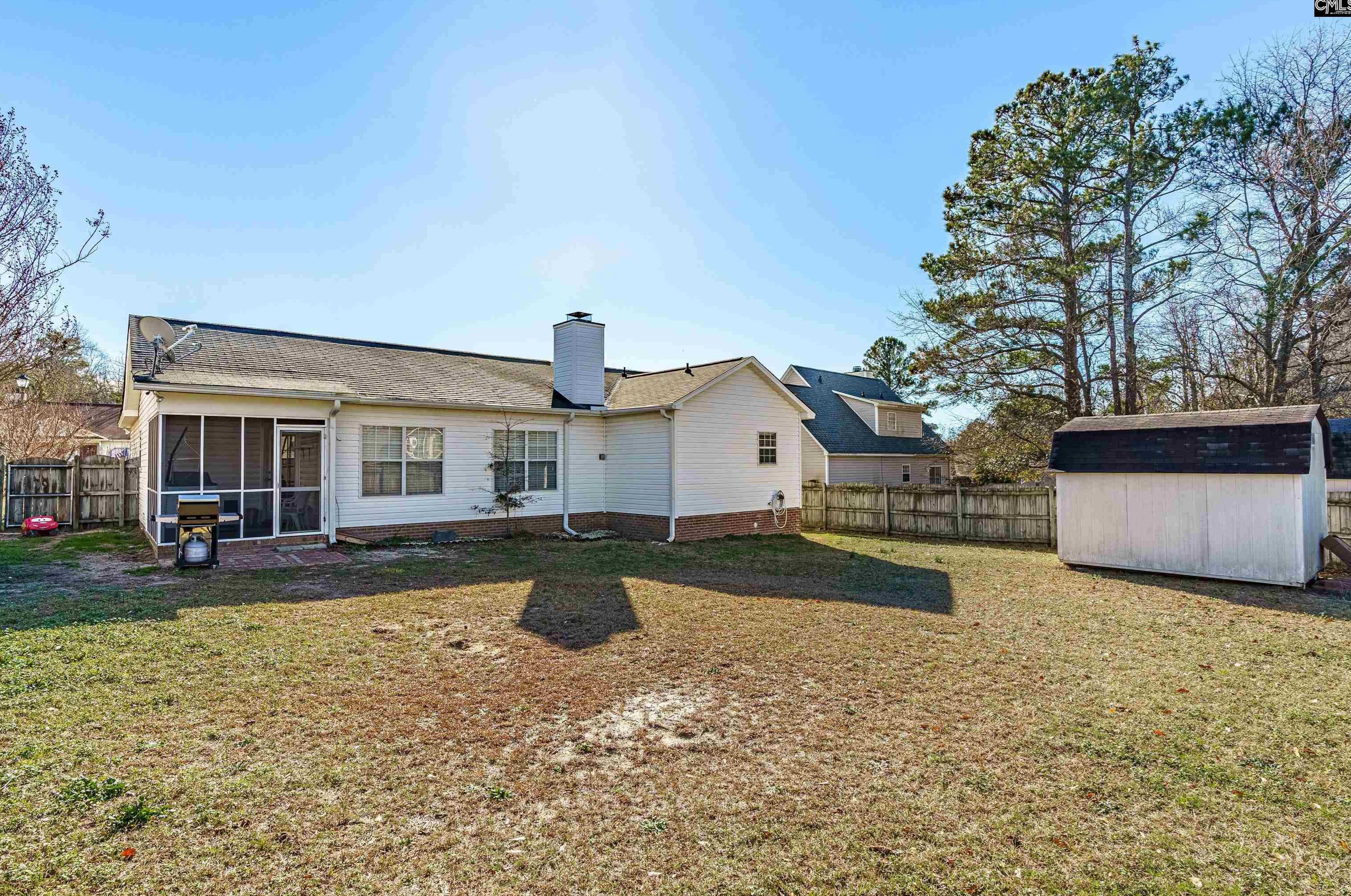 120 Rosewood Ln, Lexington, SC 29072