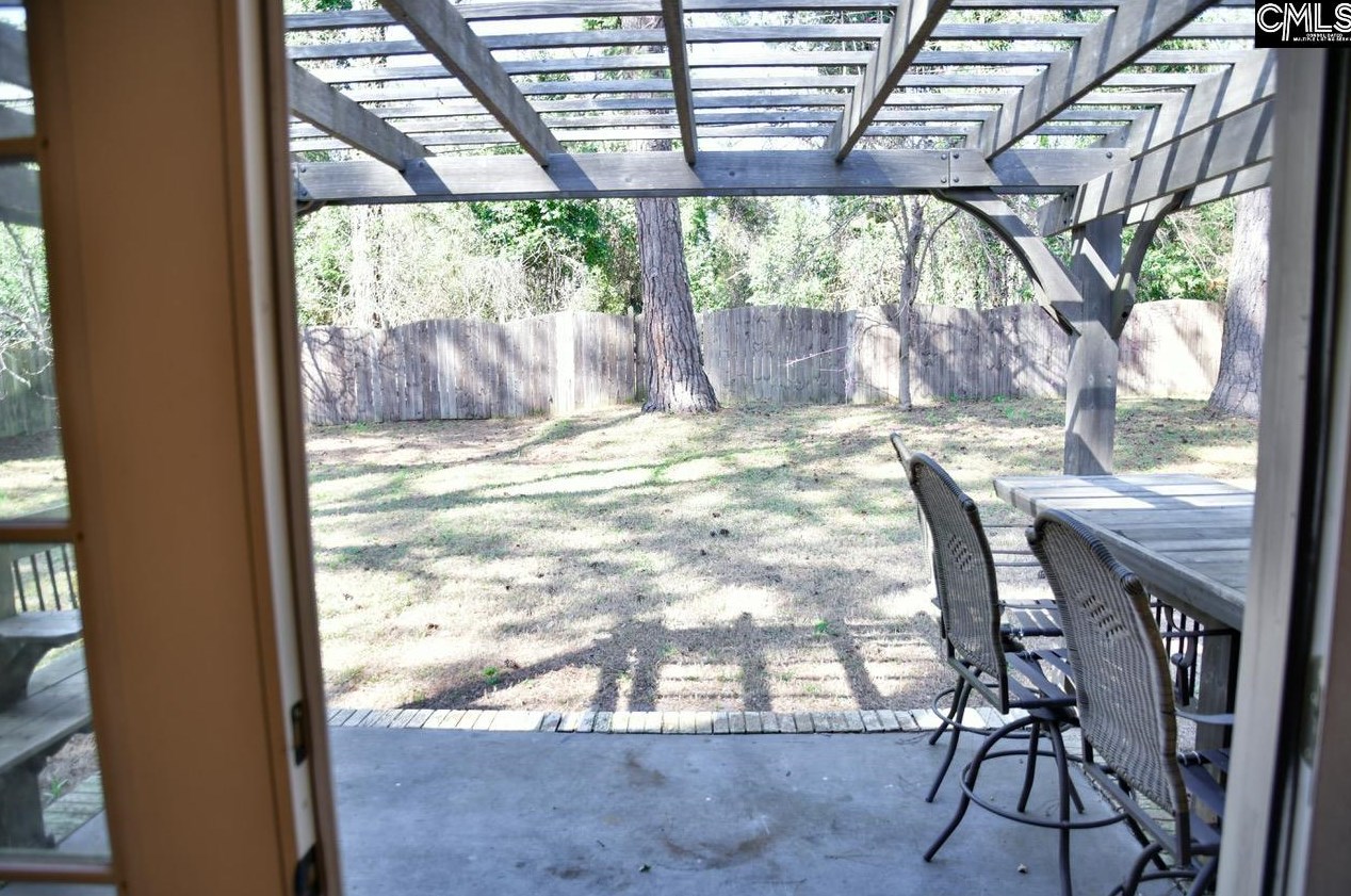 6735 Formosa Dr, Columbia SC 29206-1128 exterior