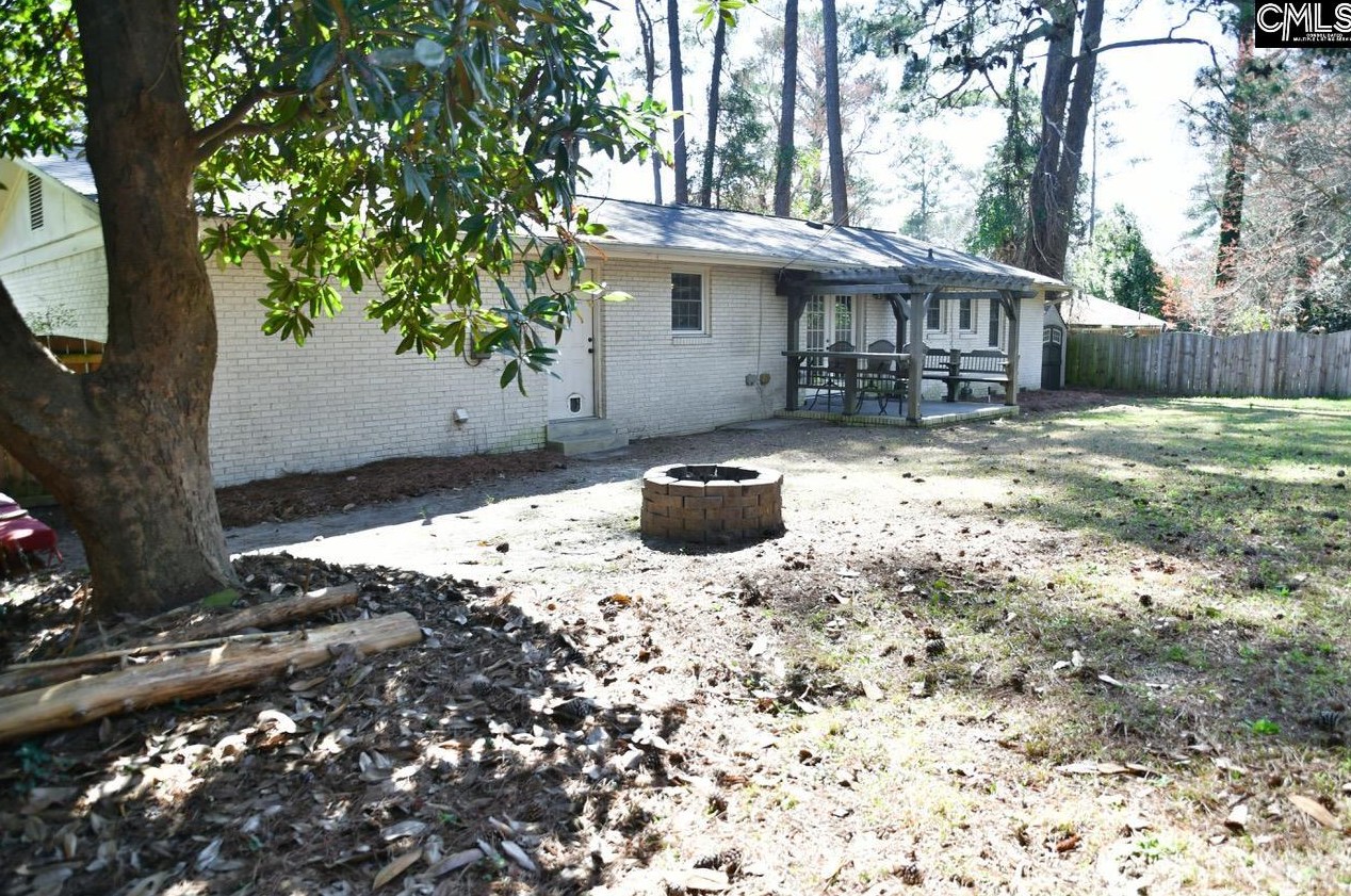 6735 Formosa Dr, Columbia SC 29206-1128 exterior