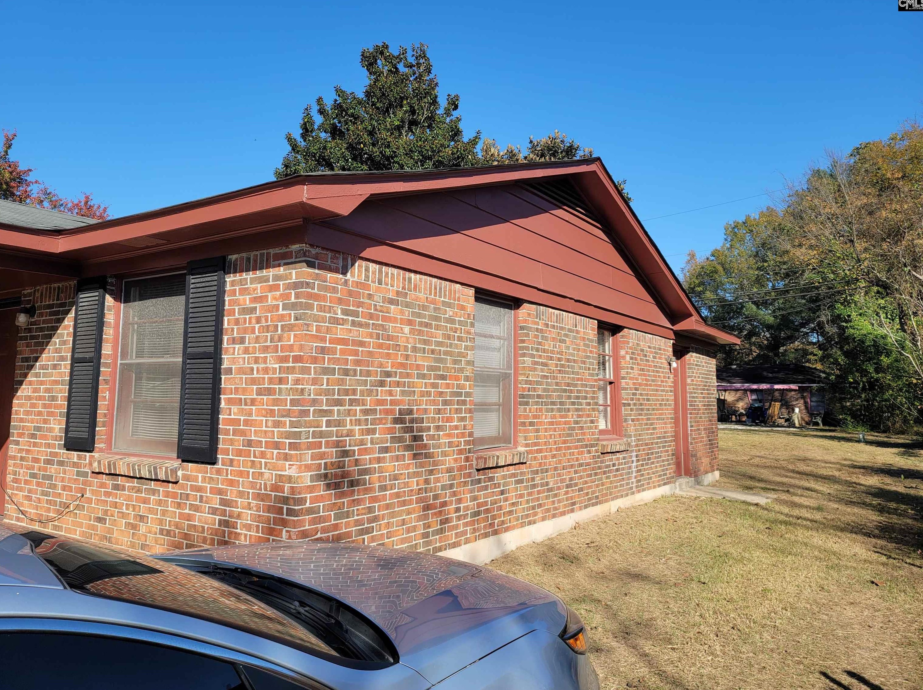 832 Blue Ridge Ter, Columbia SC  29203-2166 exterior