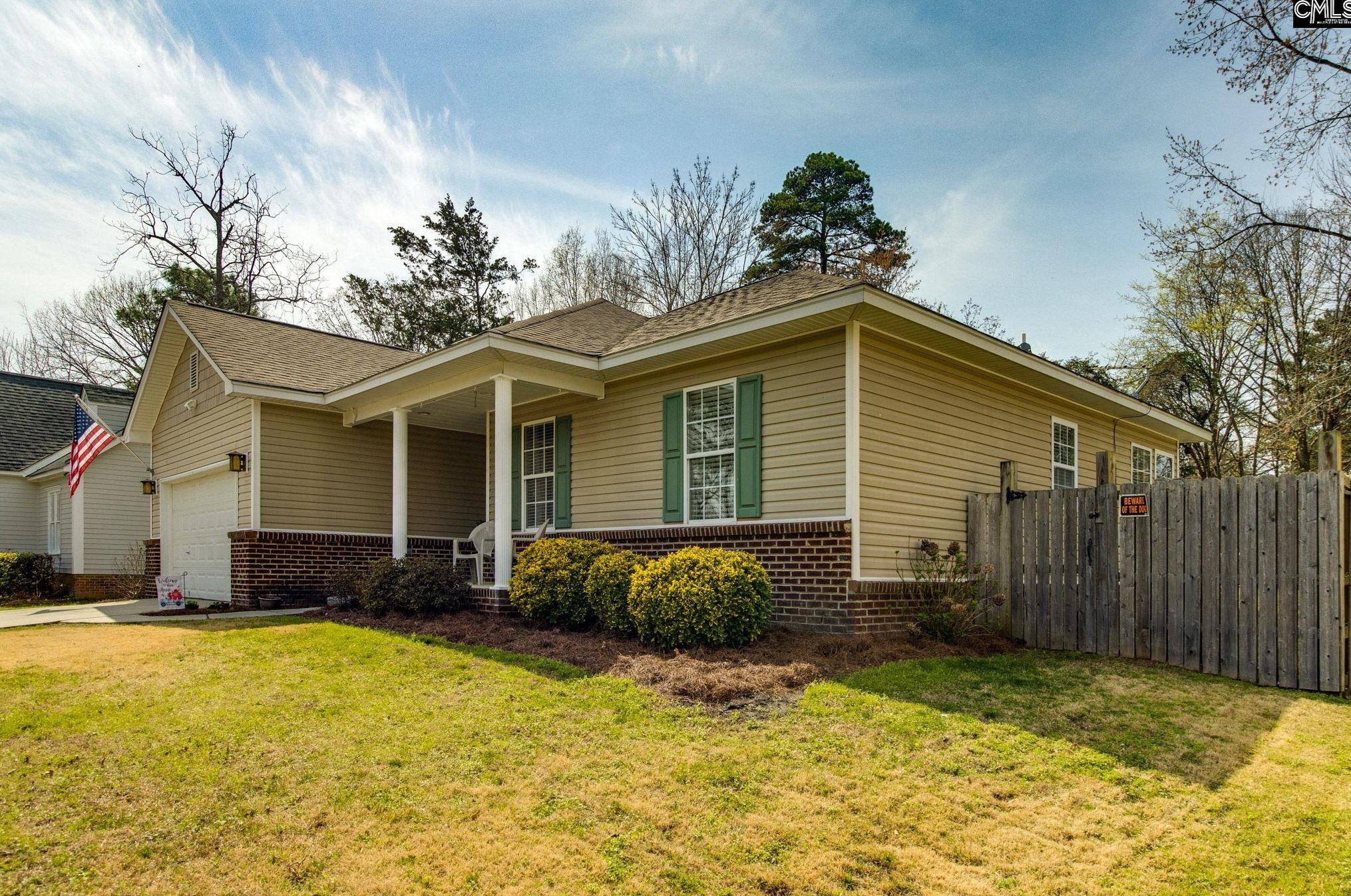 125 Kenton Dr, Irmo, SC 29063-2170