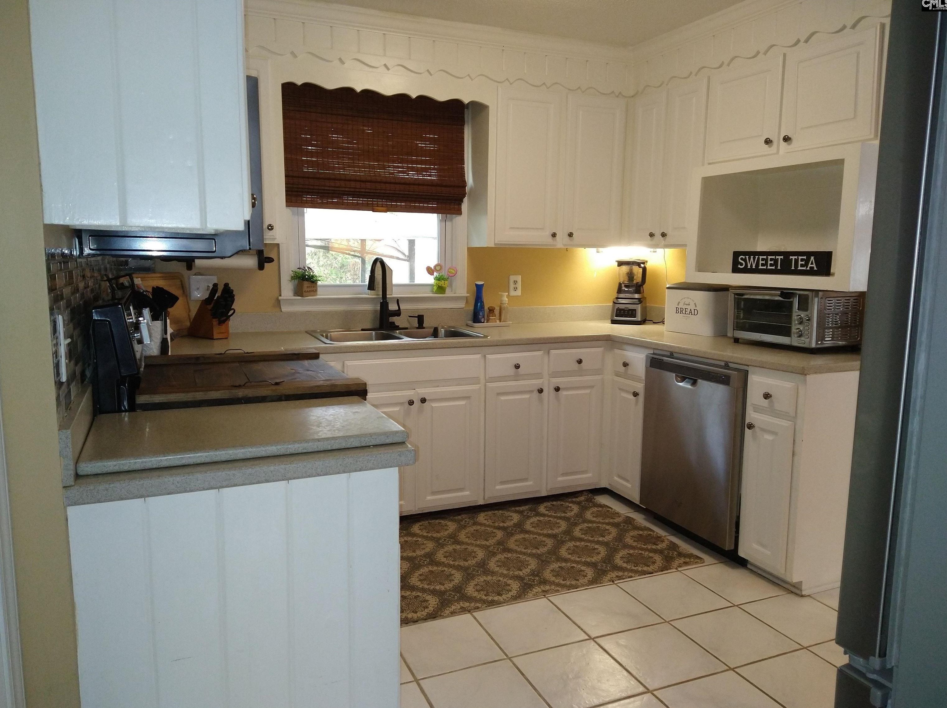 311 Lockner Rd, Columbia SC  29212-3241 exterior