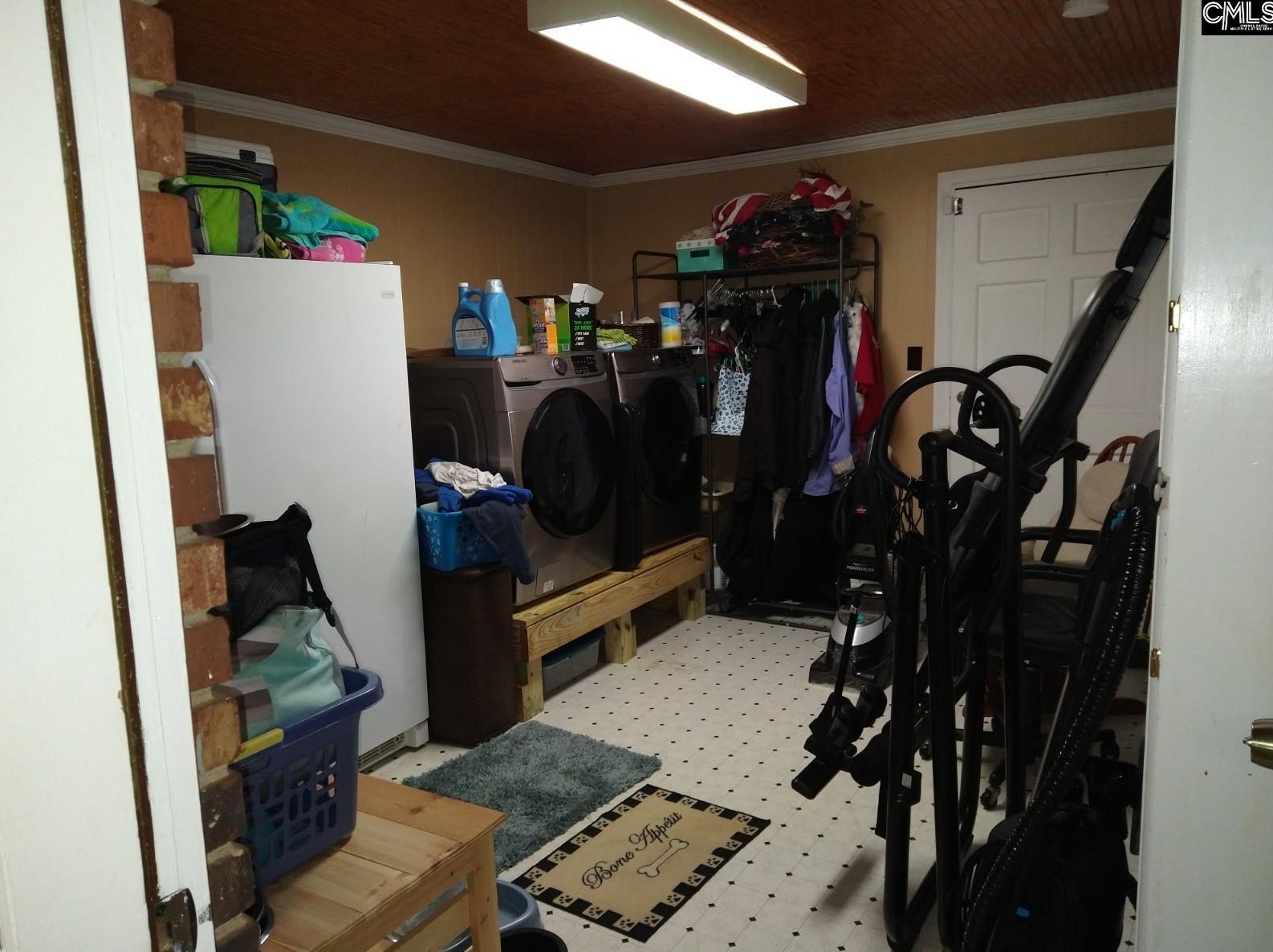 311 Lockner Rd, Columbia SC  29212-3241 exterior