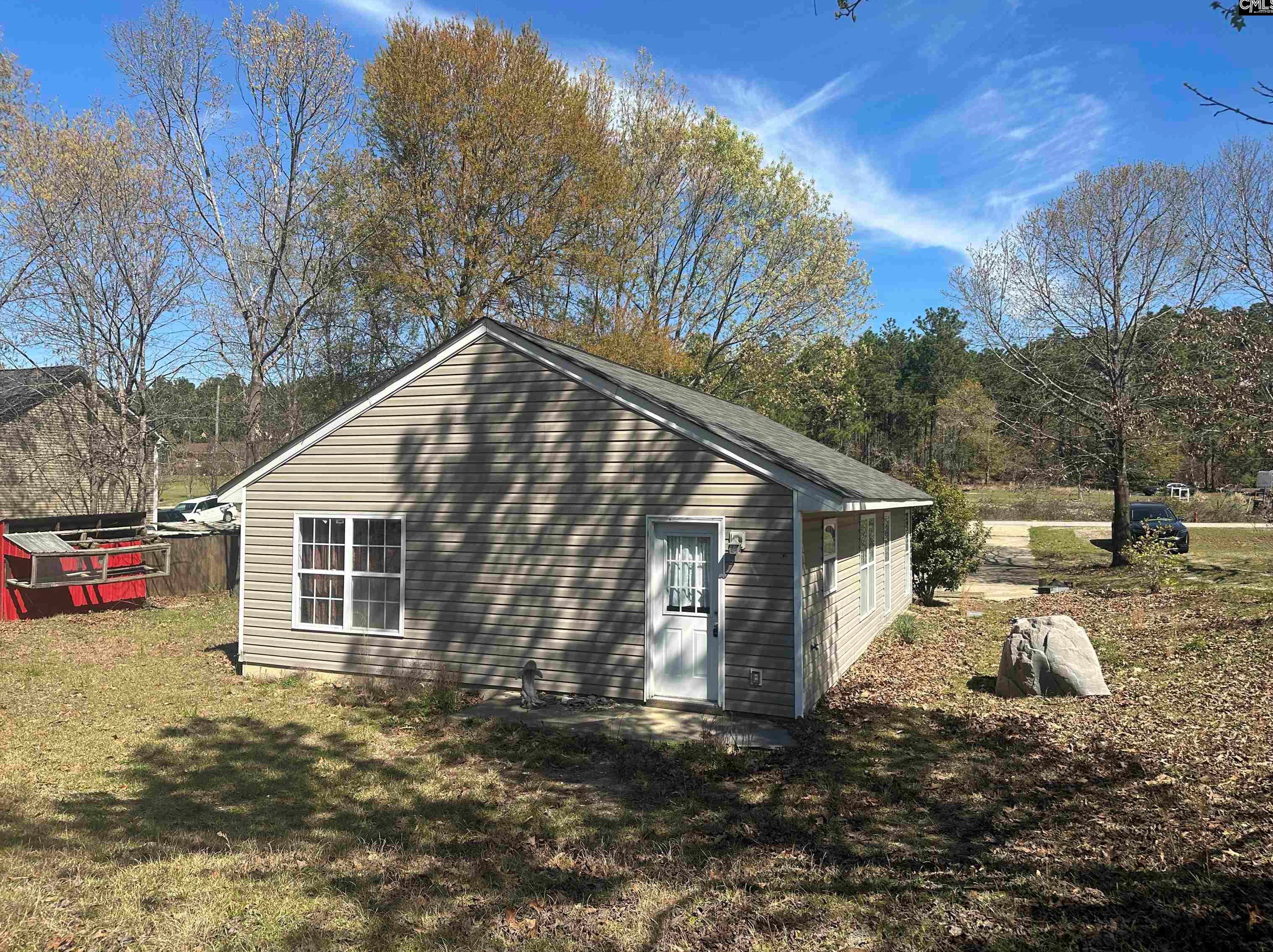 1069 Mccord Ferry Rd, Lugoff, SC 29078