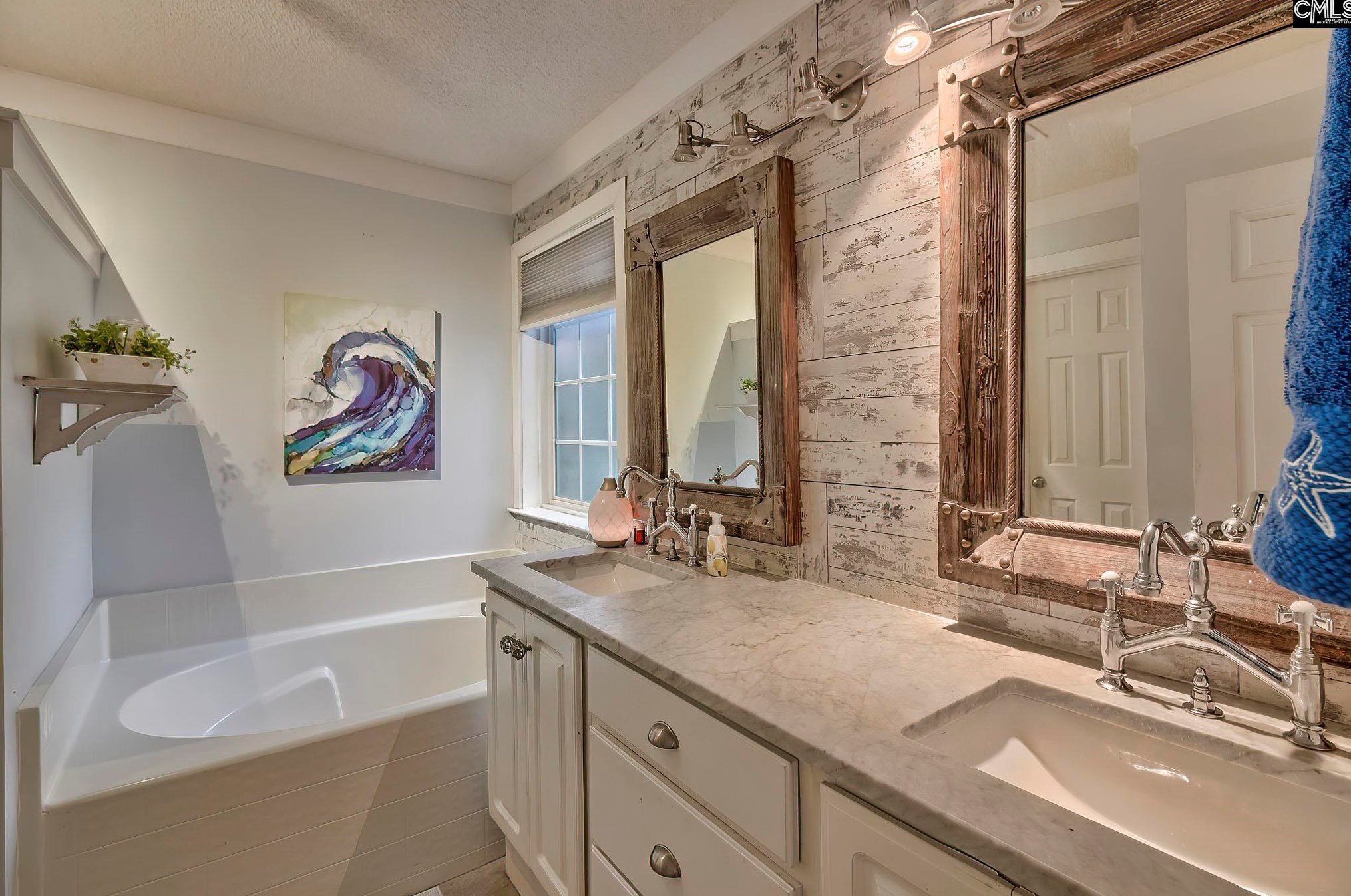 102 Silverwood Trl, Columbia SC exterior