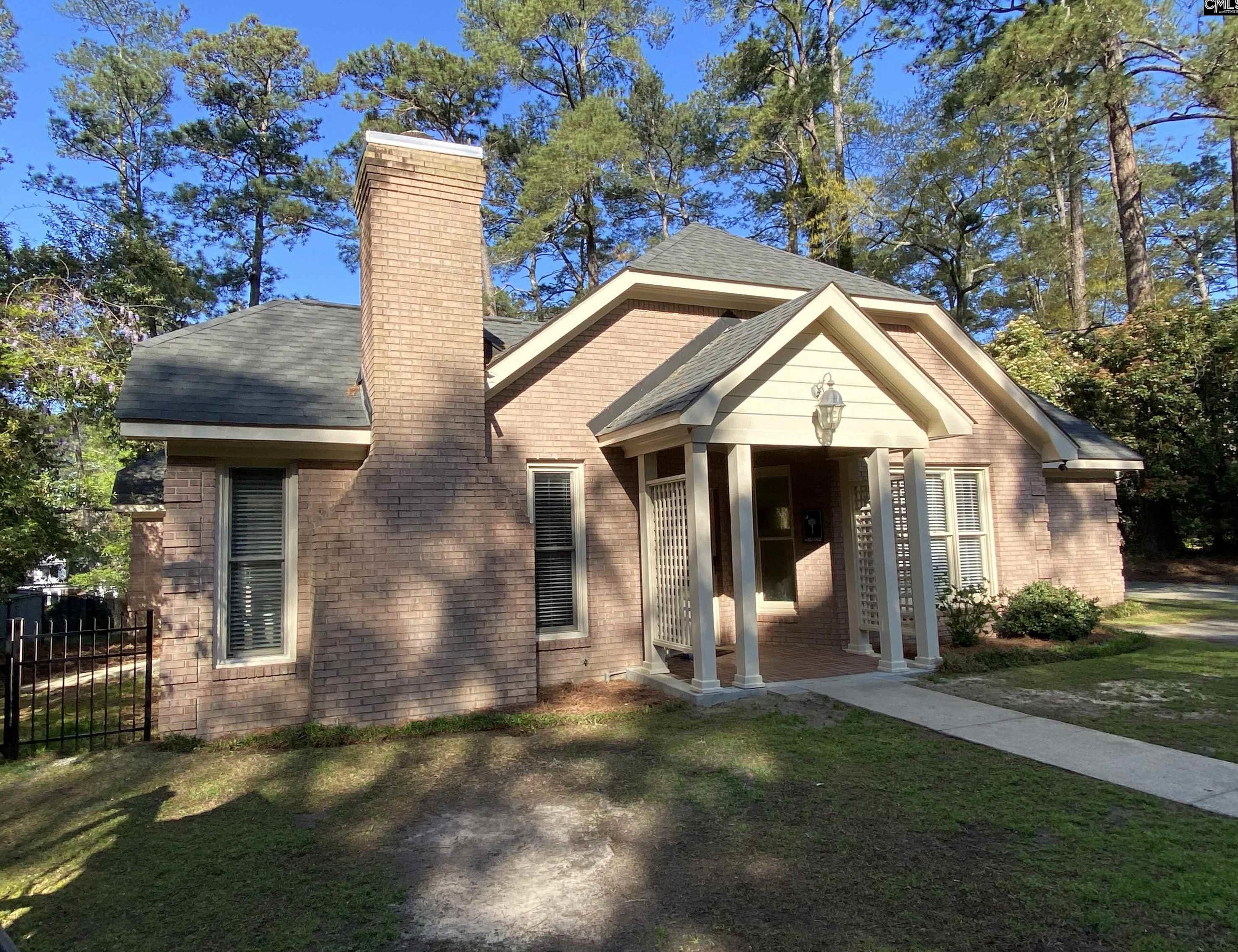 103 Country Club Dr, Columbia, SC 29206-3201