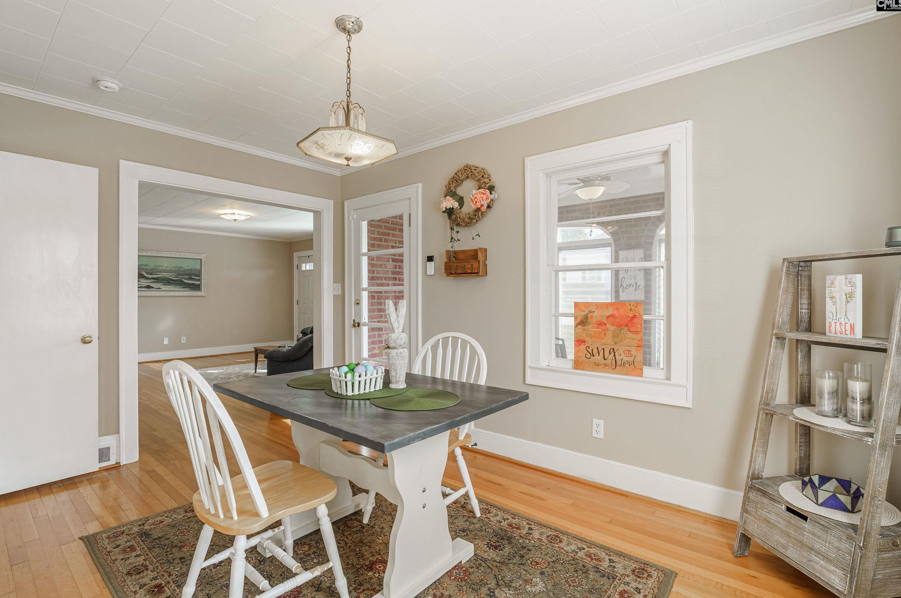 901 Glenn St, Newberry SC  29108-3953 exterior