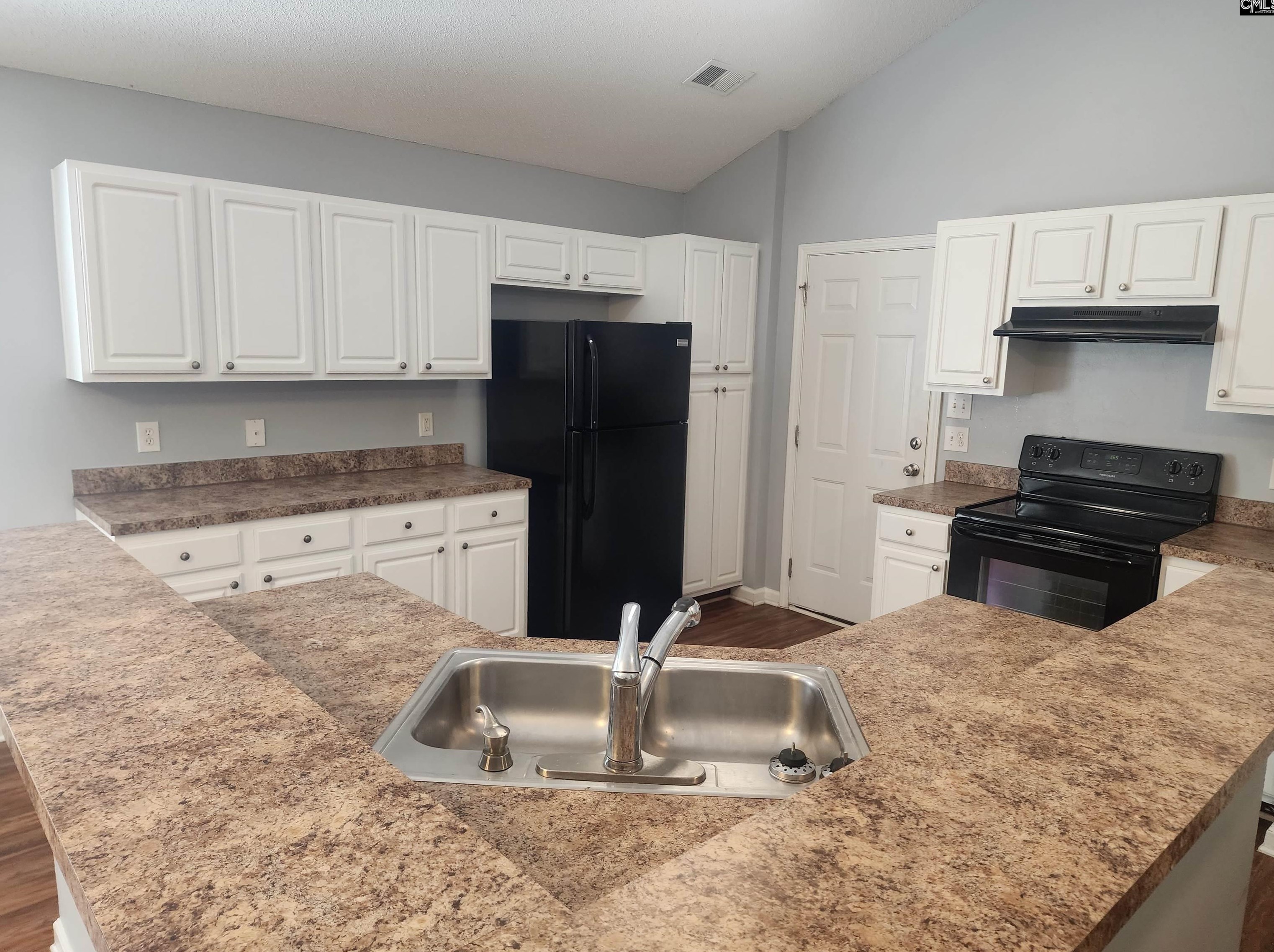 867 Killian Station Dr, Columbia, SC 29229-8064
