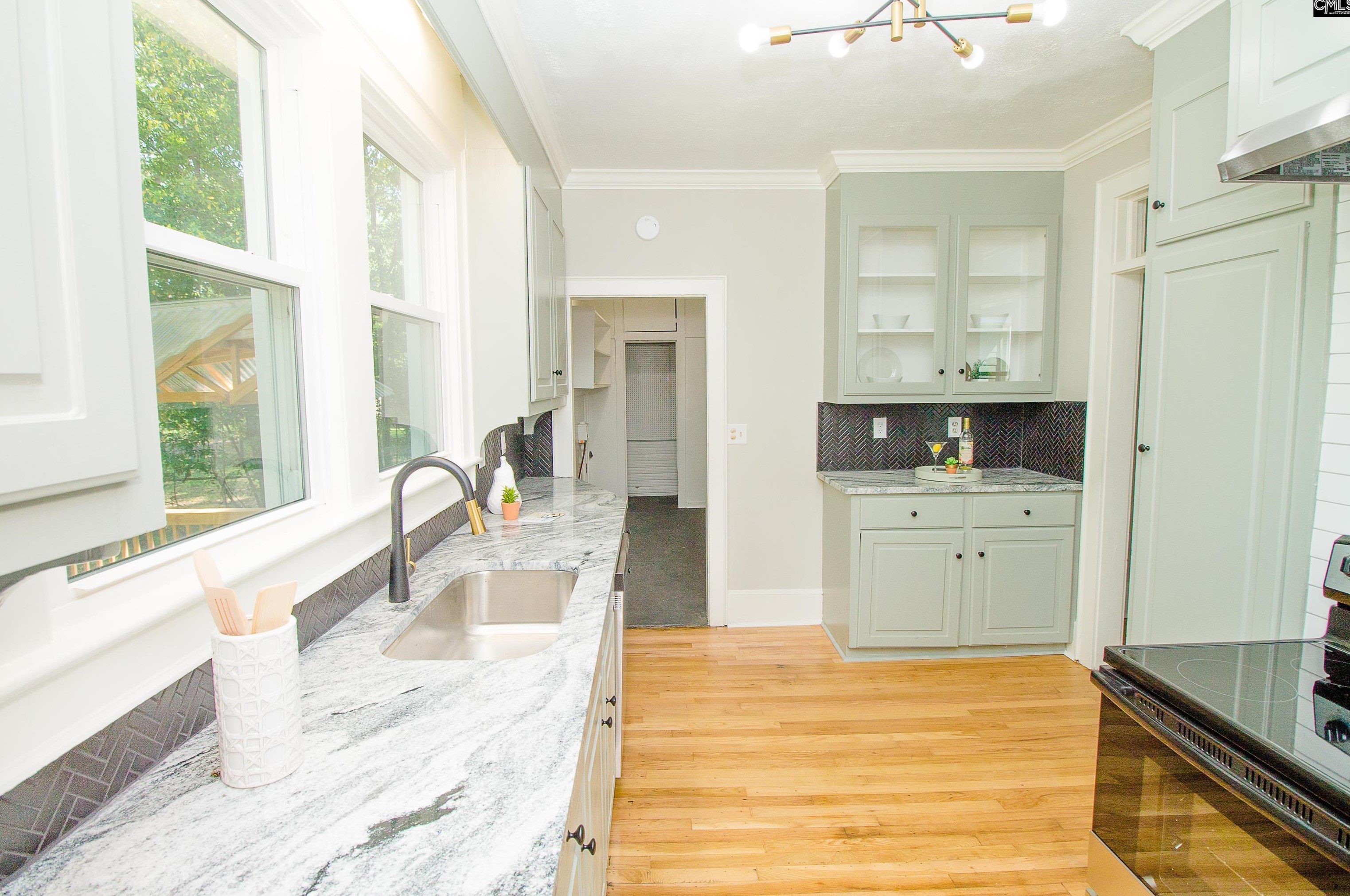 612 Howard St, Columbia SC 29205-3823 exterior