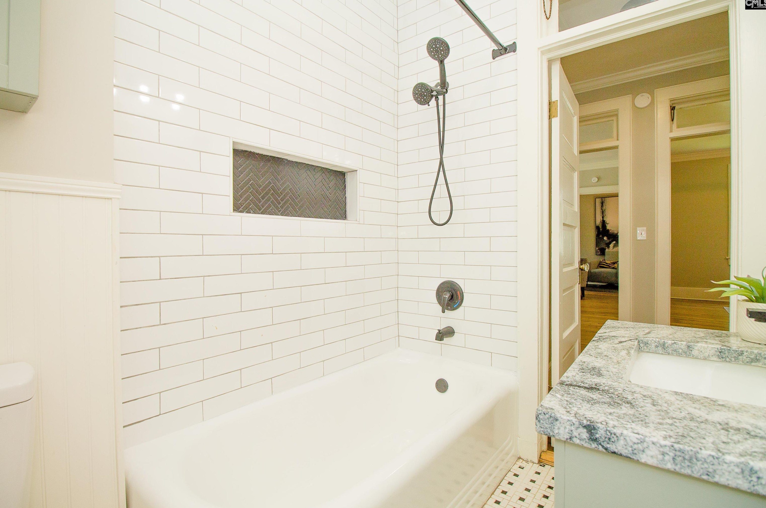 612 Howard St, Columbia SC 29205-3823 exterior