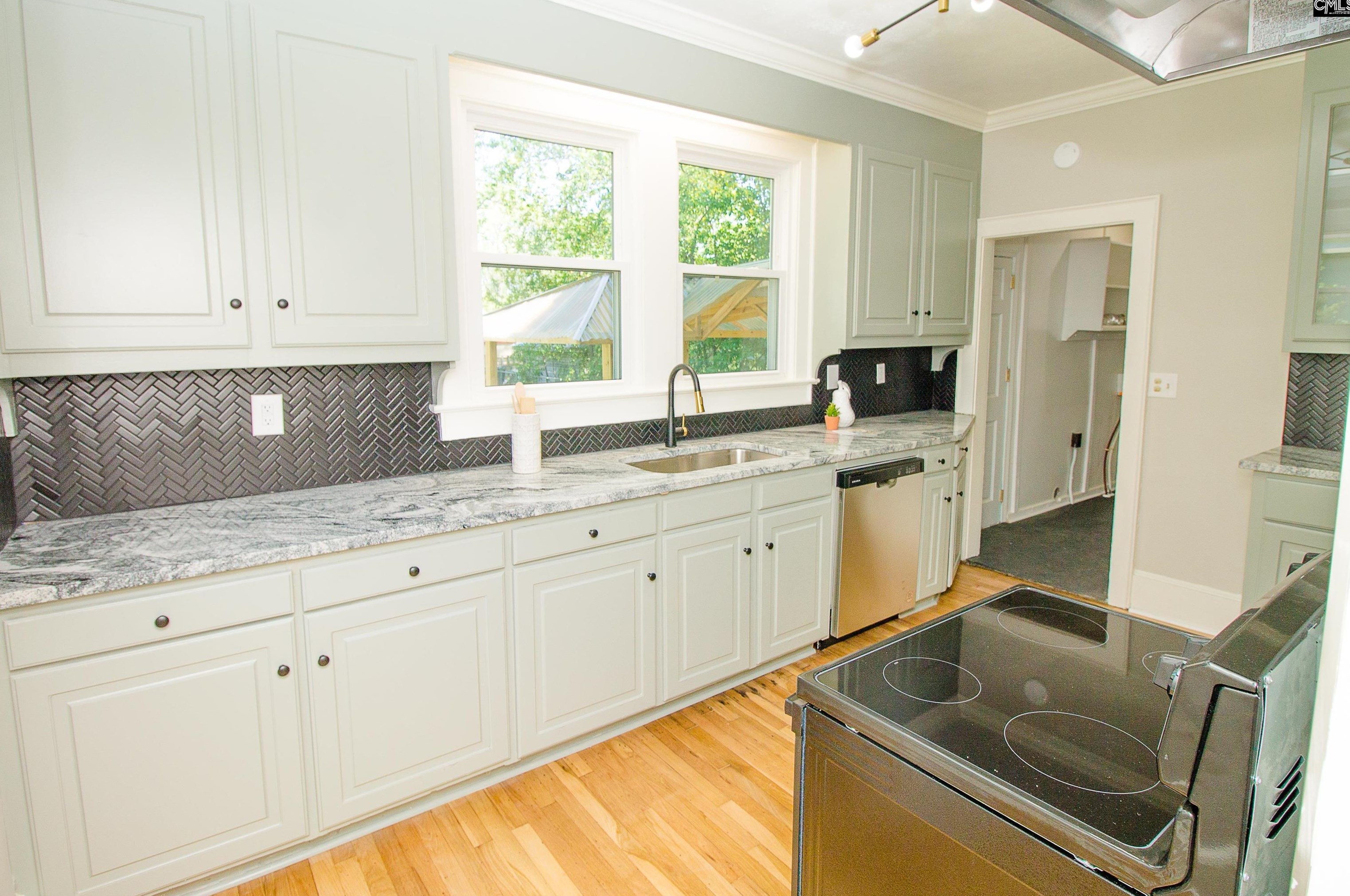 612 Howard St, Columbia SC 29205-3823 exterior