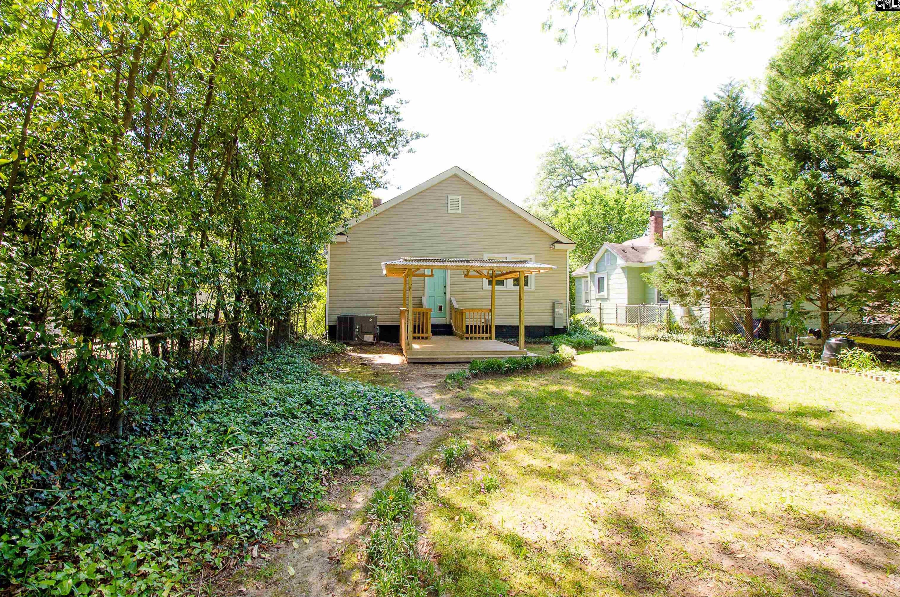 612 Howard St, Columbia SC 29205-3823 exterior