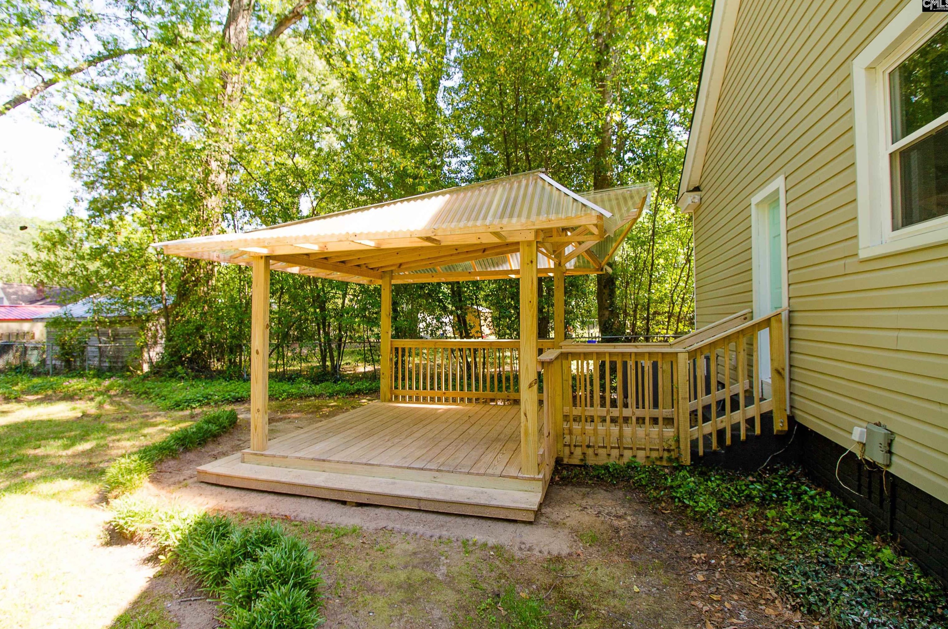 612 Howard St, Columbia SC 29205-3823 exterior