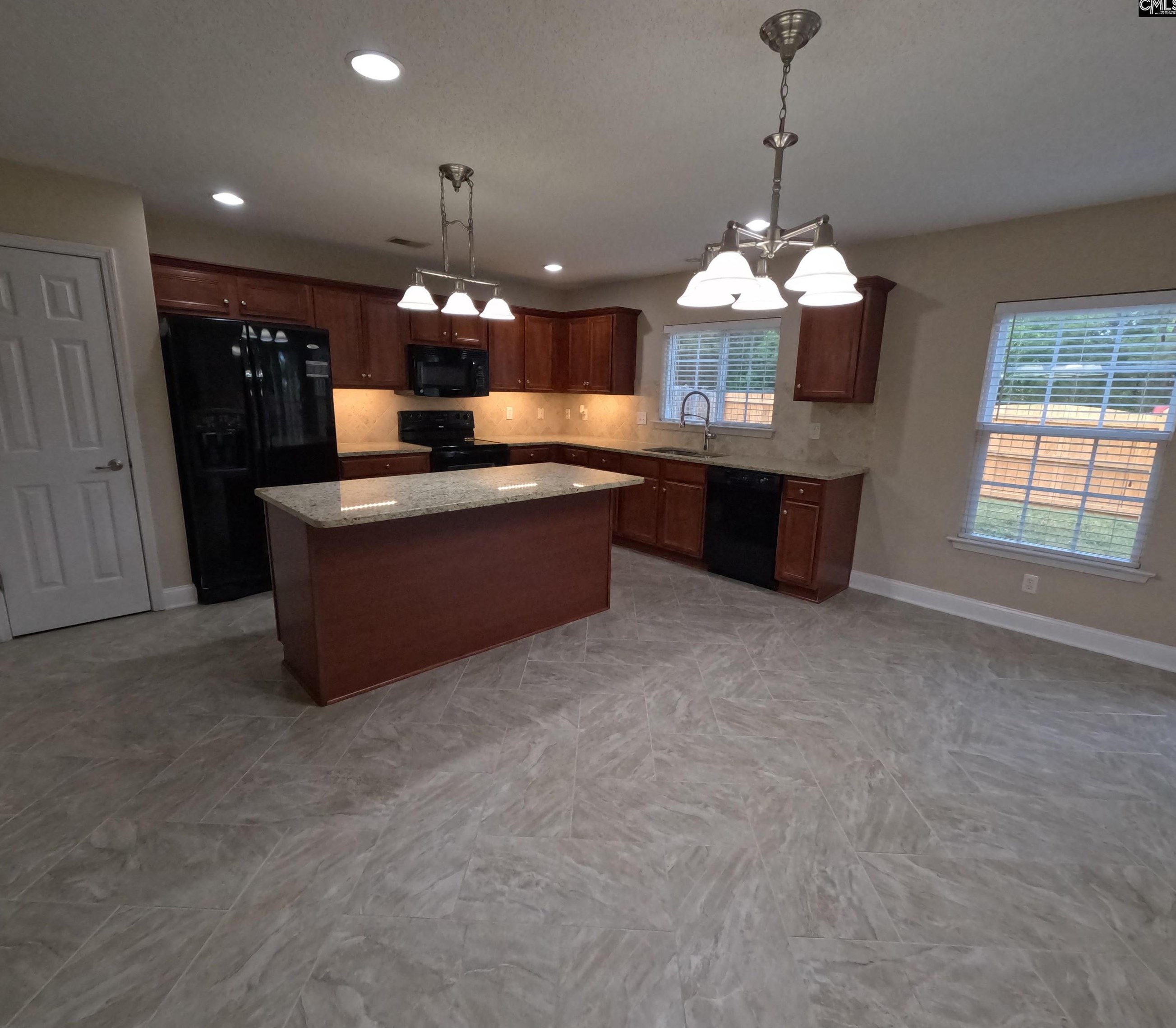 21 Spears Ct, Elgin SC  29045-8261 exterior