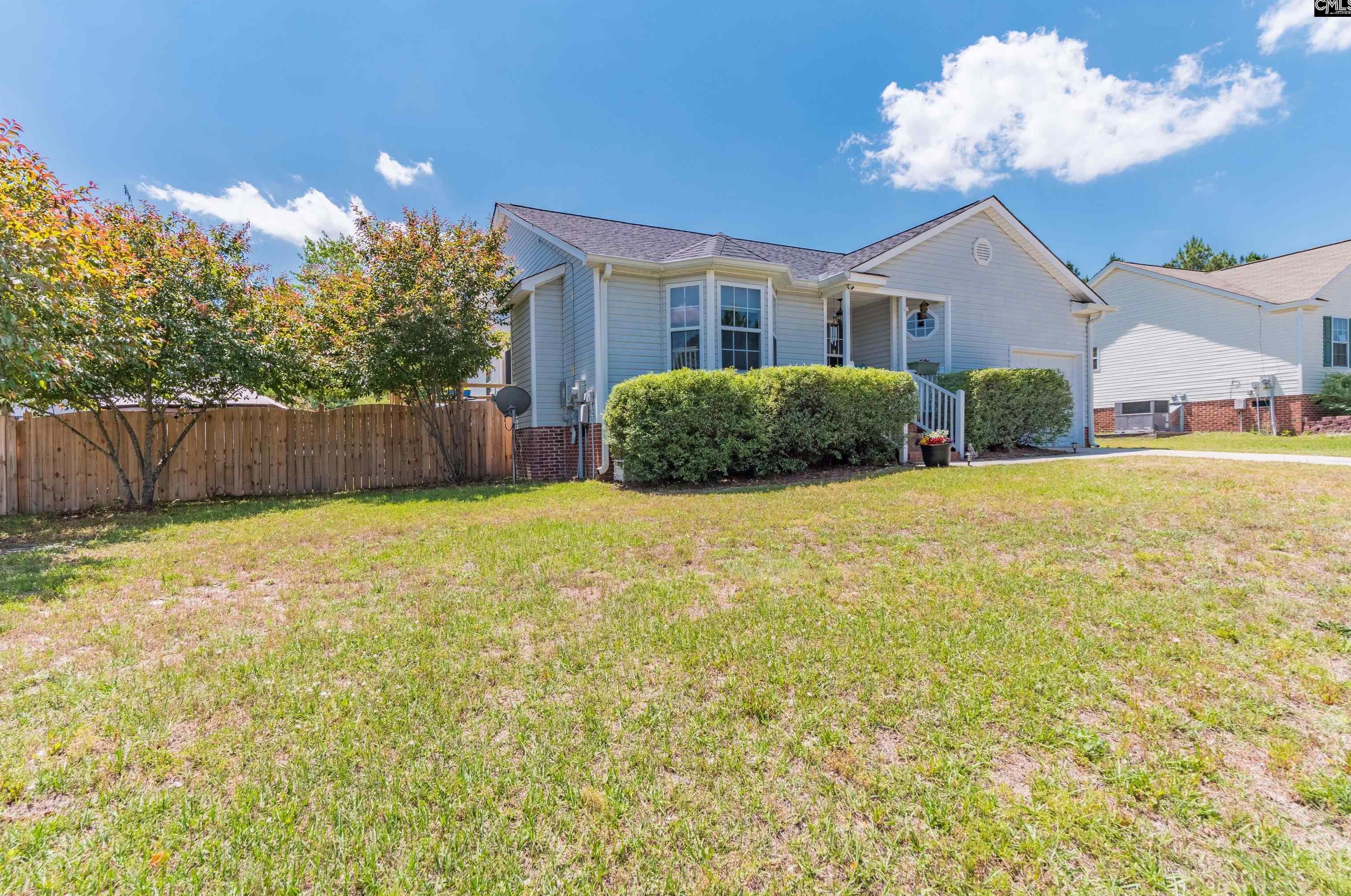 321 Bridleridge Rd, Lexington, SC 29073