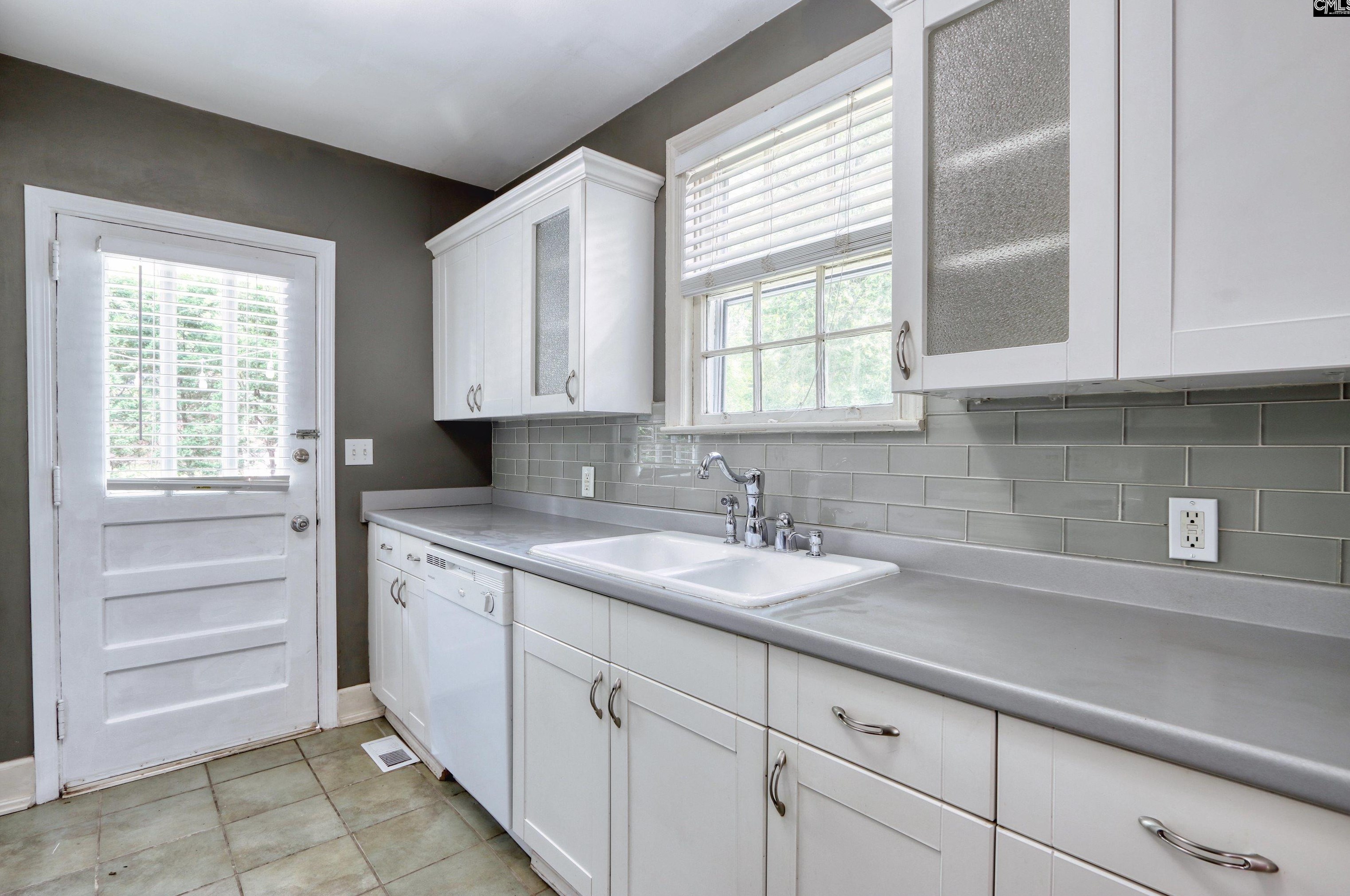 2627 Glenwood Rd, Columbia, SC 29204-2650