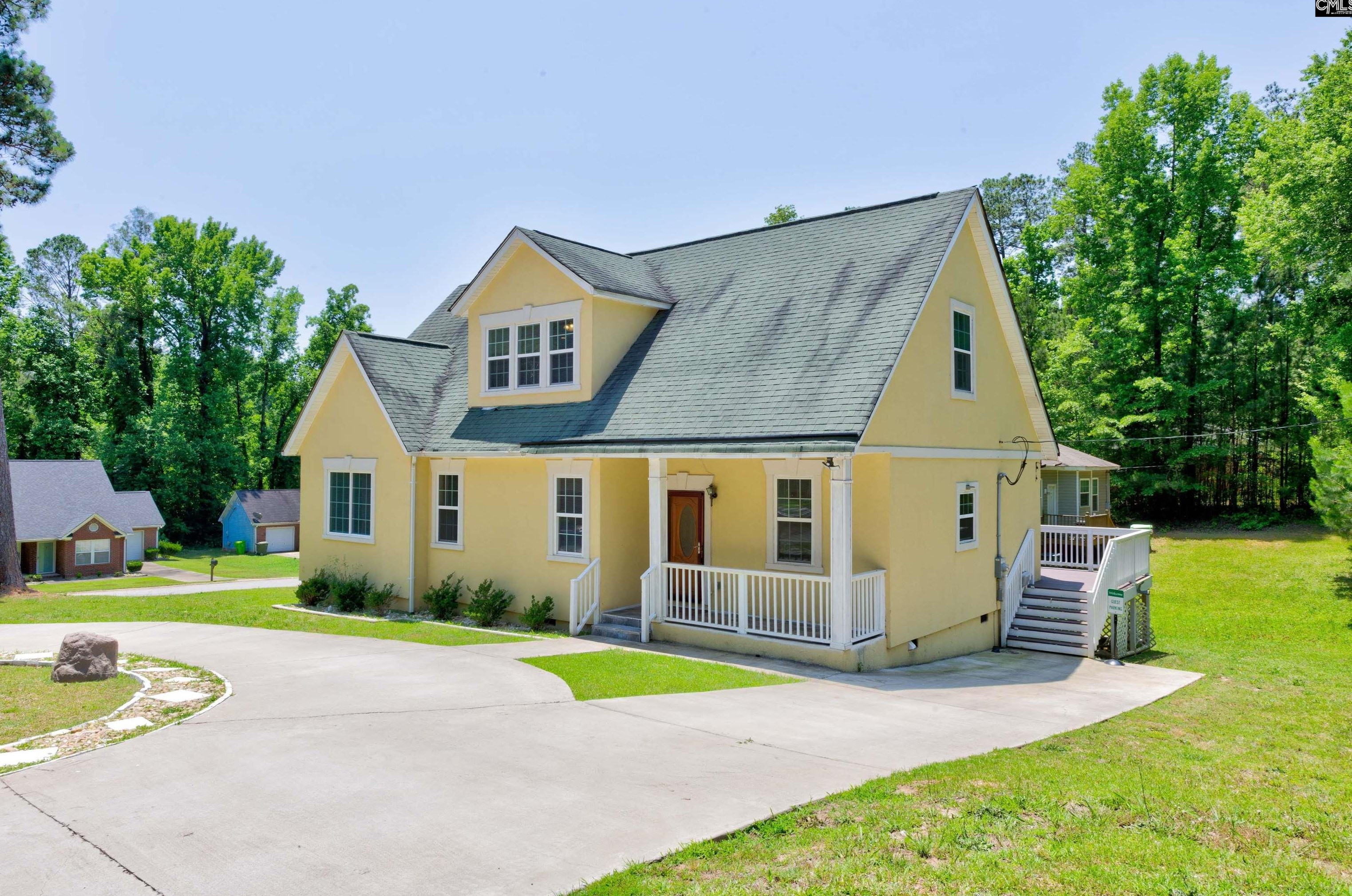 700 Meadowlake Dr, Columbia SC  29203-2438 exterior