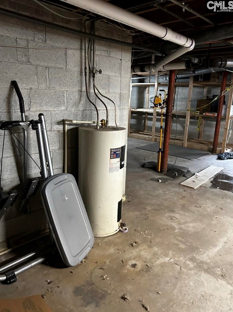 402 Arbor Dr, Columbia SC 29206-5023 exterior