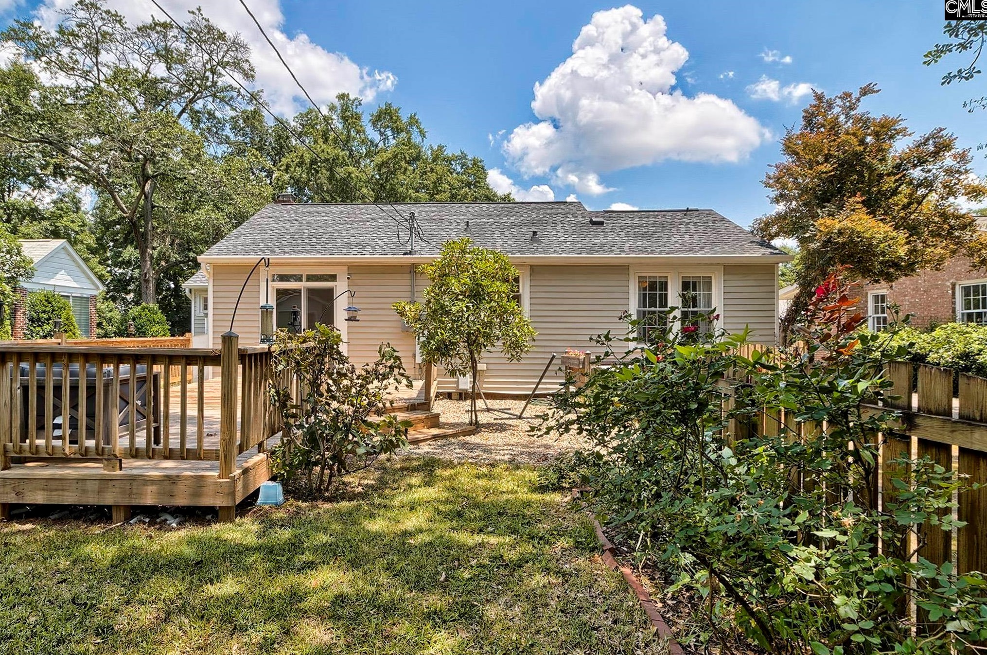 2807 Grace St, Columbia SC 29201-1716 exterior