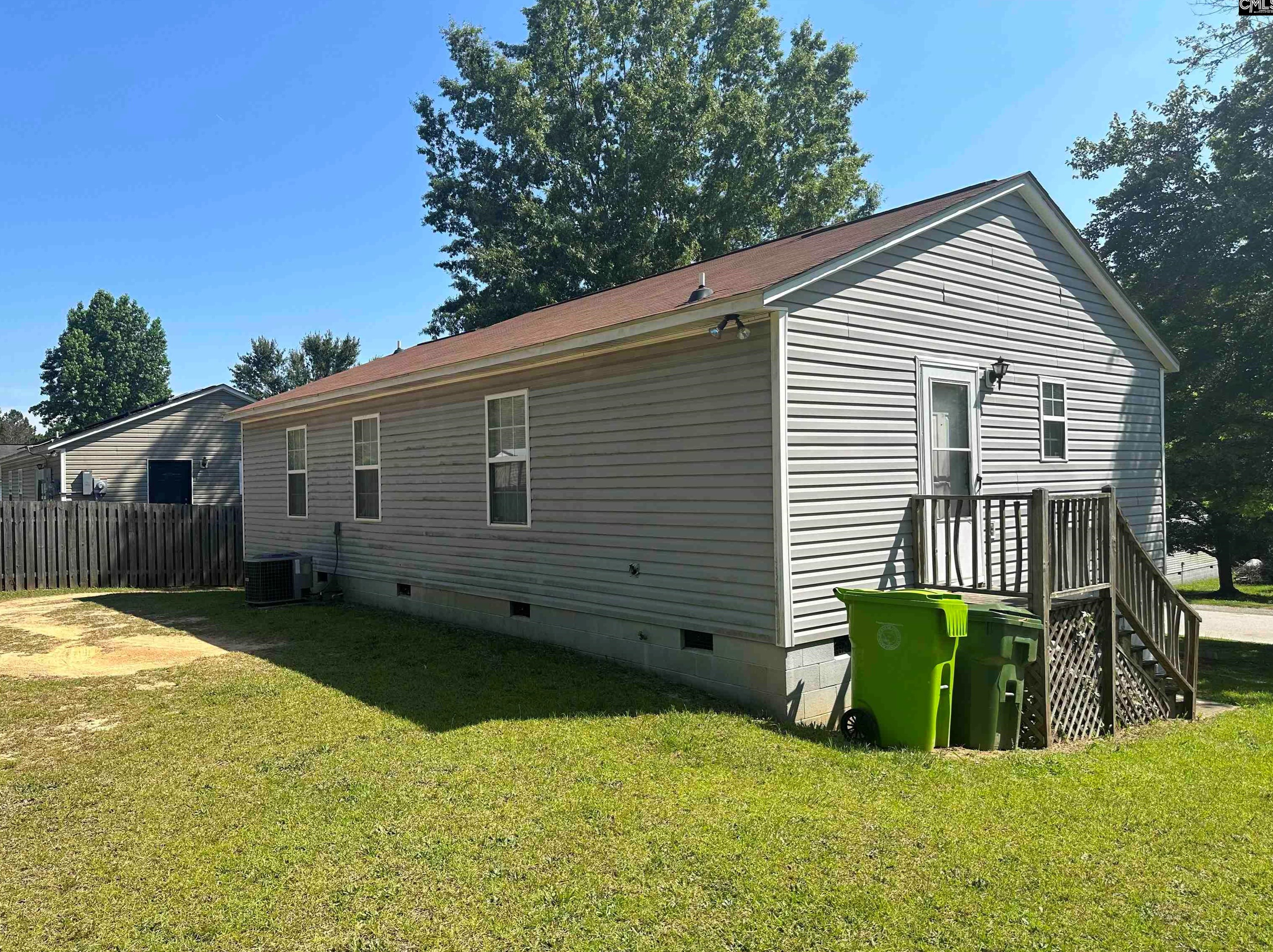 1036 Rockyknoll Dr, Columbia SC  29203-1114 exterior