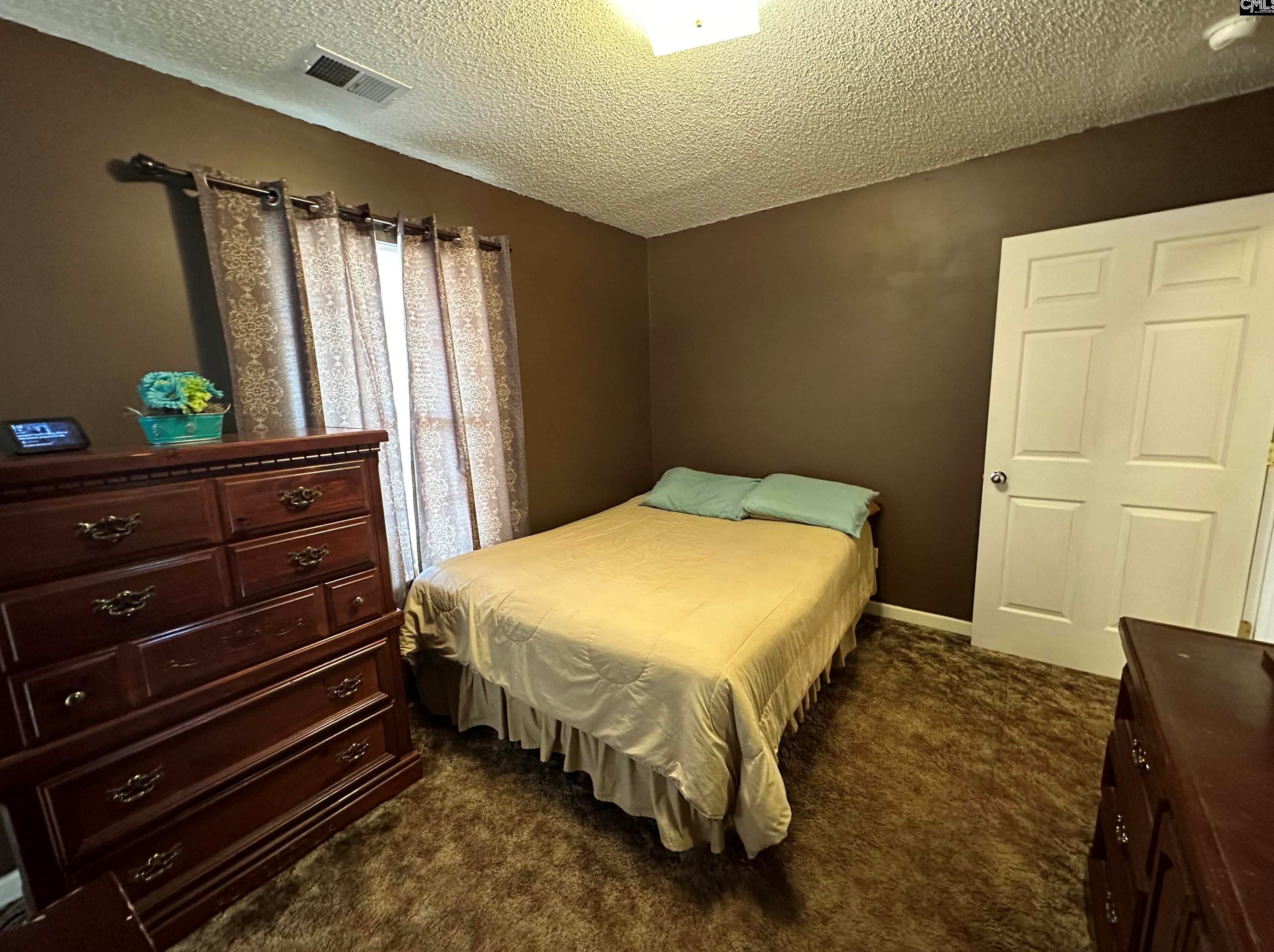 1036 Rockyknoll Dr, Columbia SC  29203-1114 exterior