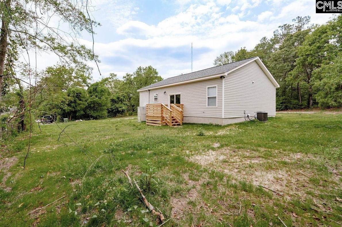 1920 Burton St, Columbia SC 29204-1629 exterior