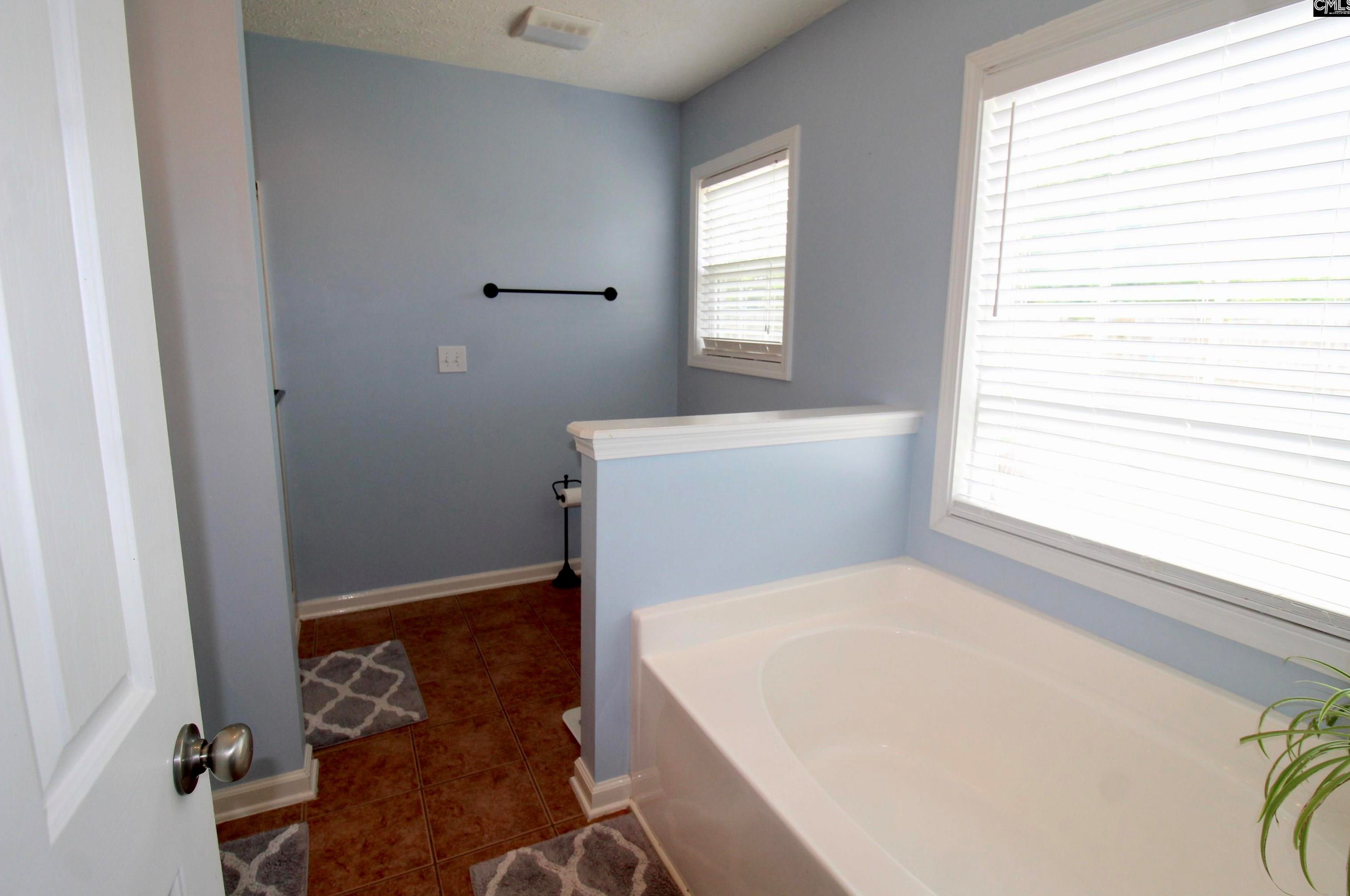 1501 Legion Dr, Columbia SC 29229-9586 exterior