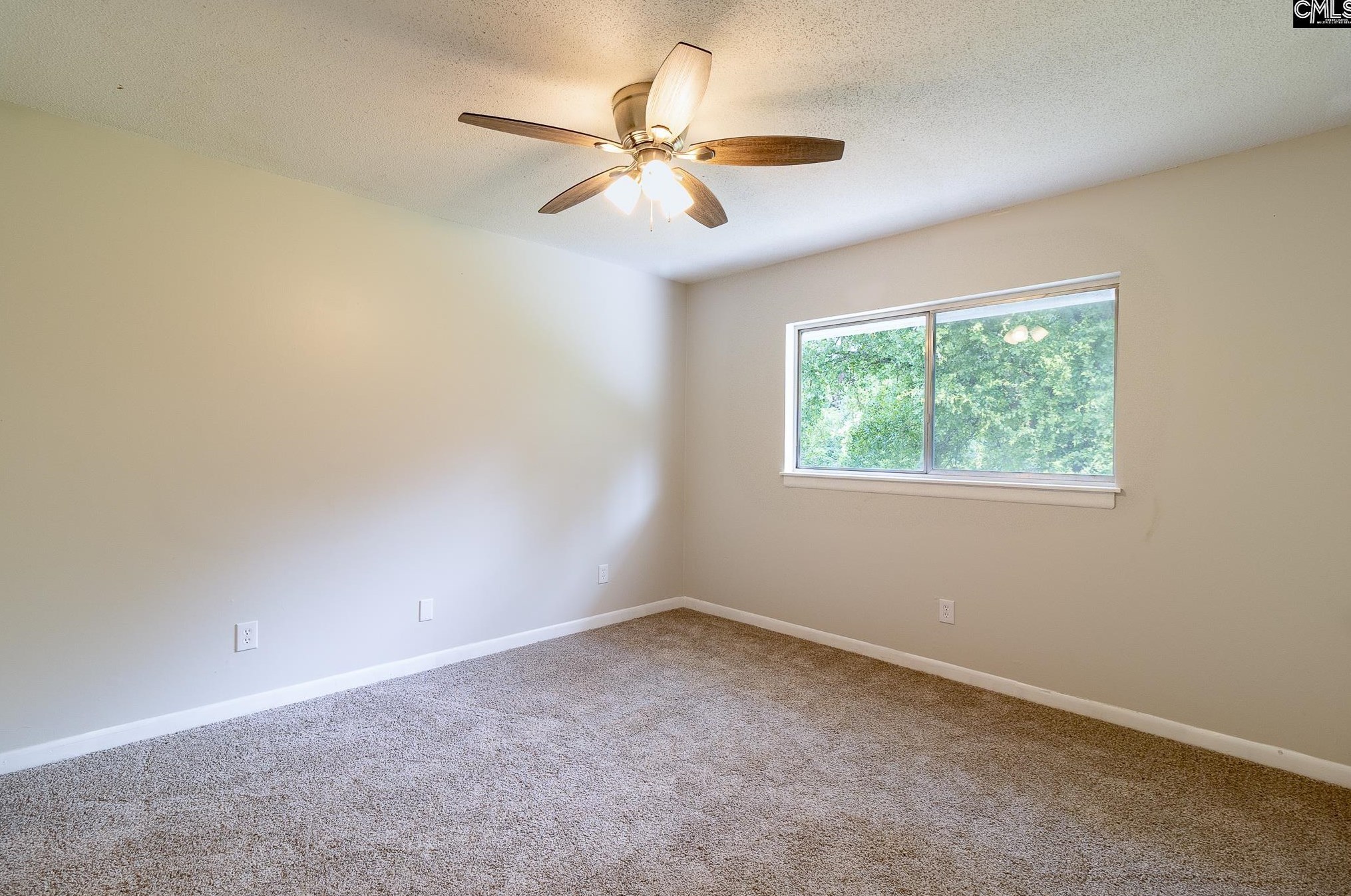 1837 Tall Pne Cir, Columbia SC 29205-4935 exterior