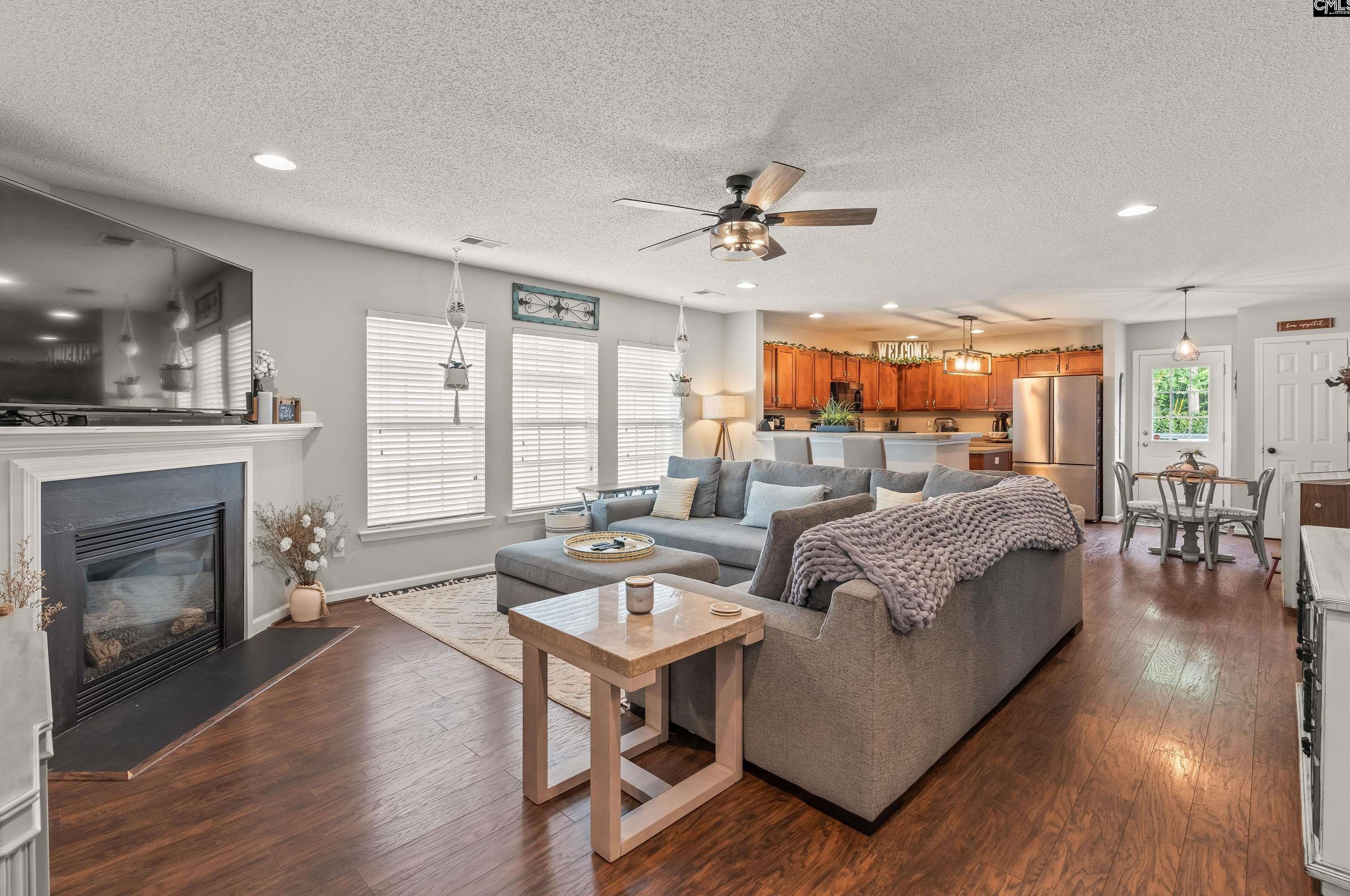 228 Rindle Dr, Lexington, SC 29072