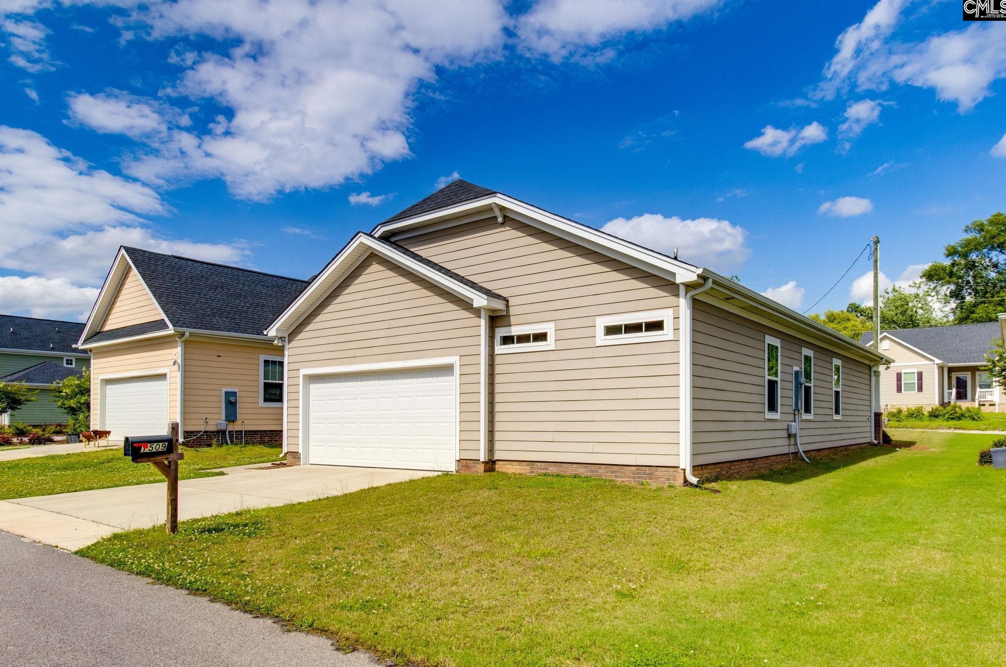 1509 Mcduffie Ave, Columbia SC 29204-1924 exterior