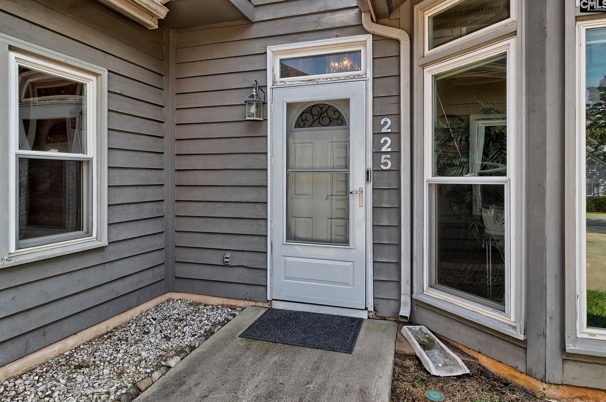 225 Beresford Pl, Columbia, SC 29210-7400