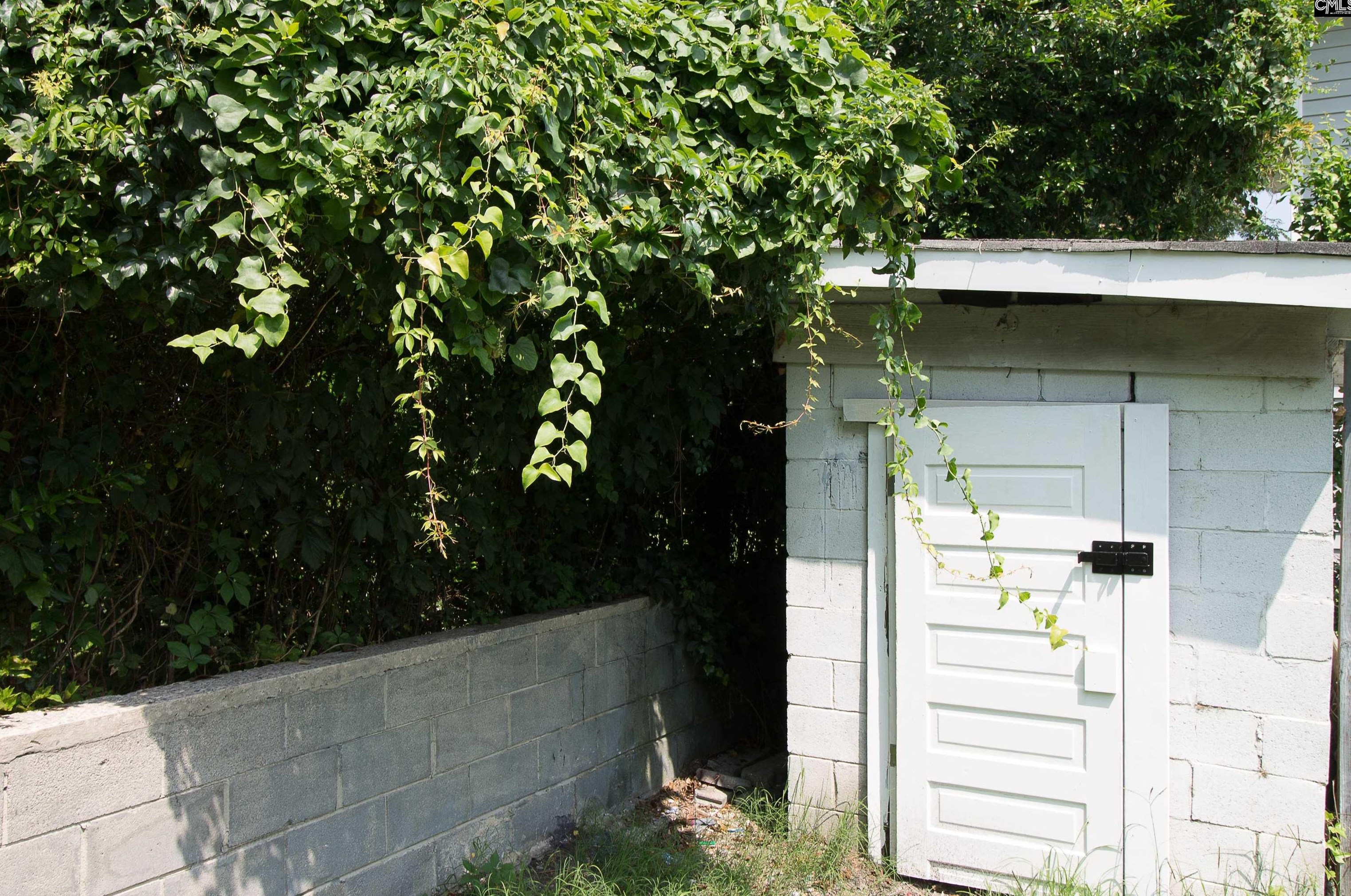 2335 Pendleton St, Columbia SC 29205-1041 exterior