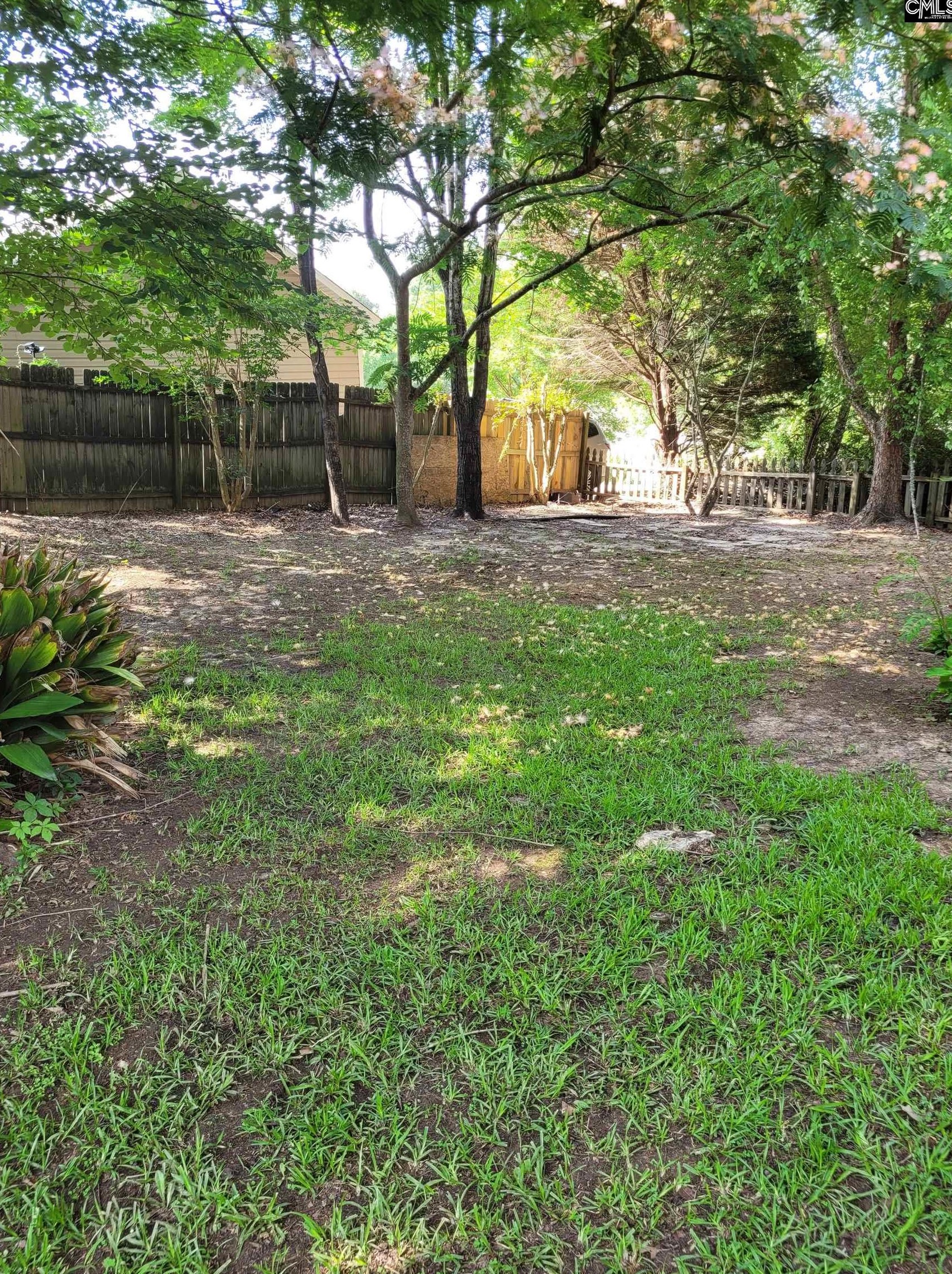 2 Sweetland Ct, Irmo, SC 29063-7904