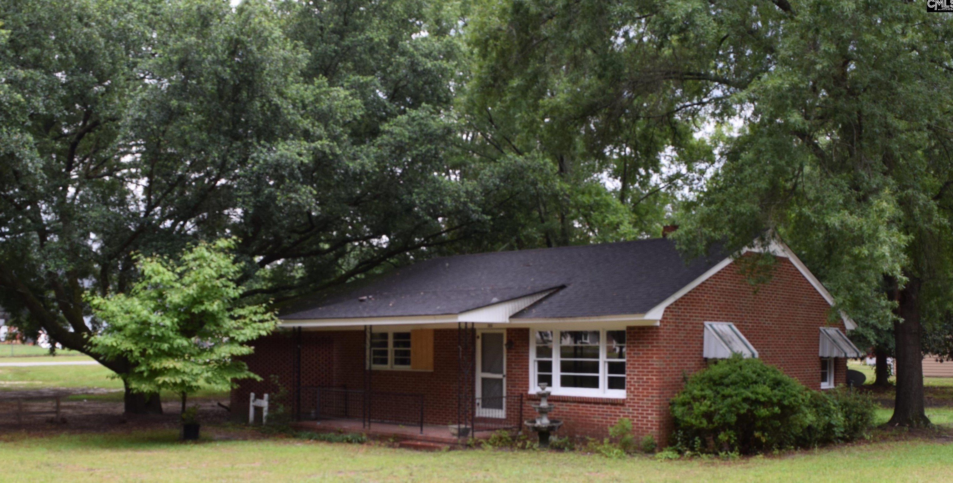 703 Blackmon St N, Bethune, SC 29009
