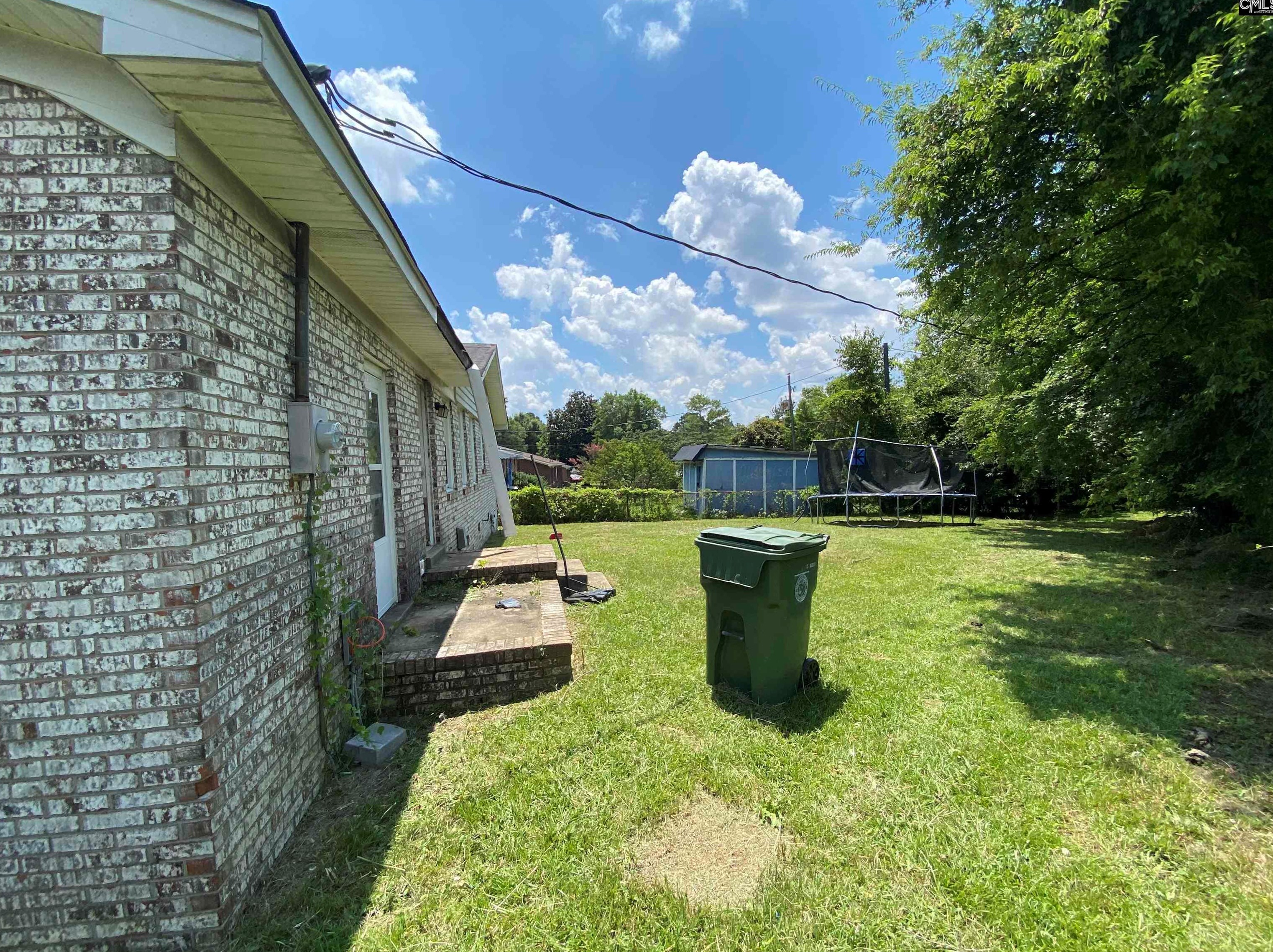 5021 Ridgewood Ave, Columbia SC 29203-3434 exterior