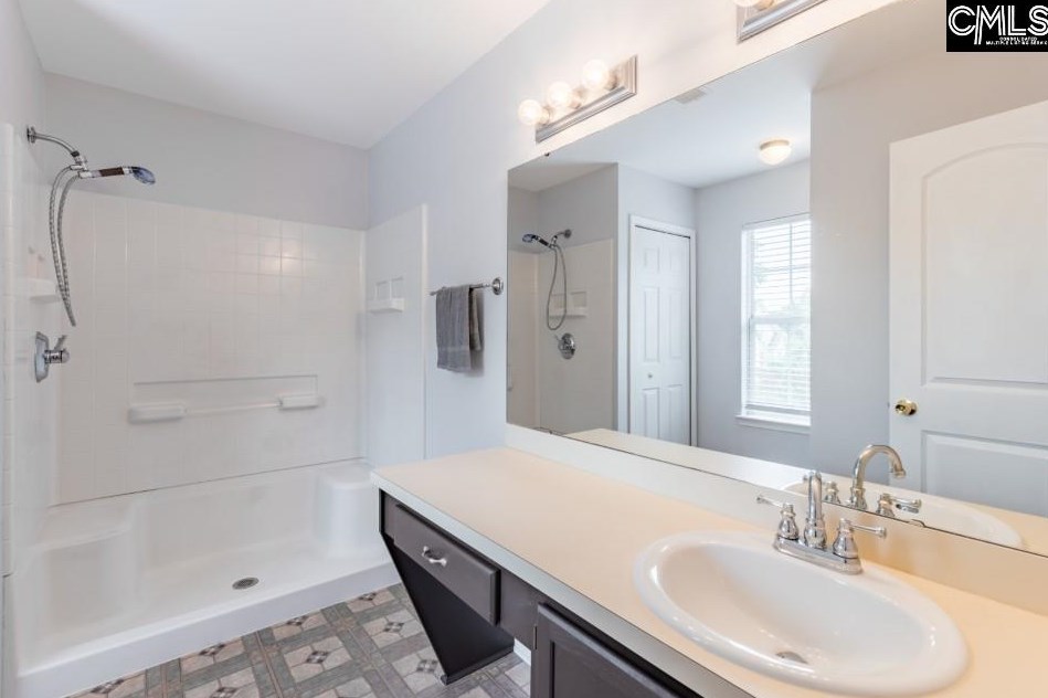 106 Castle Rdg Dr, Columbia SC 29229-9341 exterior