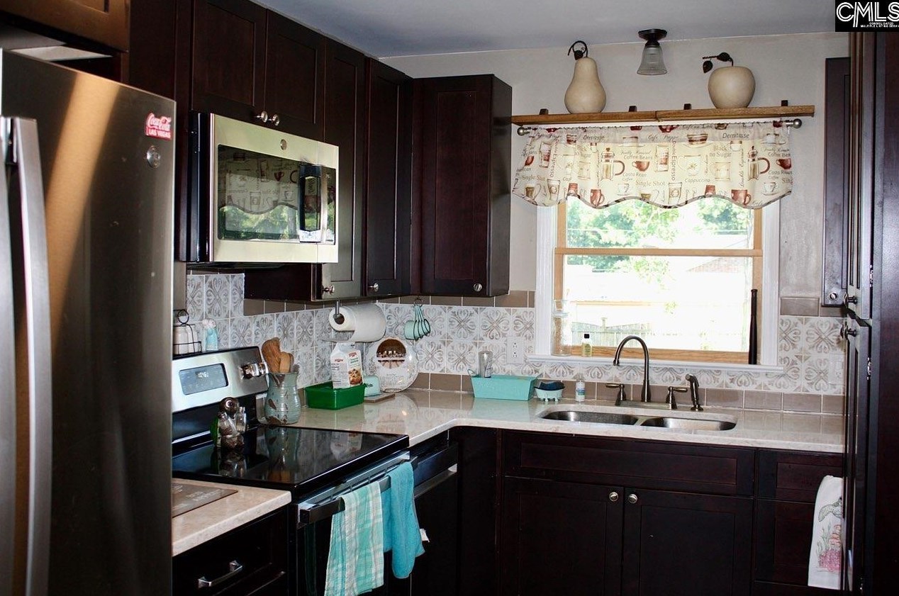 1101 Cramer Dr, Columbia SC 29203-3828 exterior