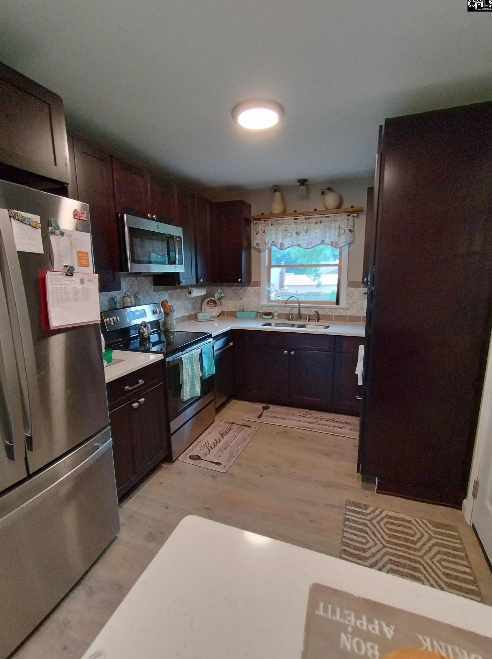 1101 Cramer Dr, Columbia SC 29203-3828 exterior