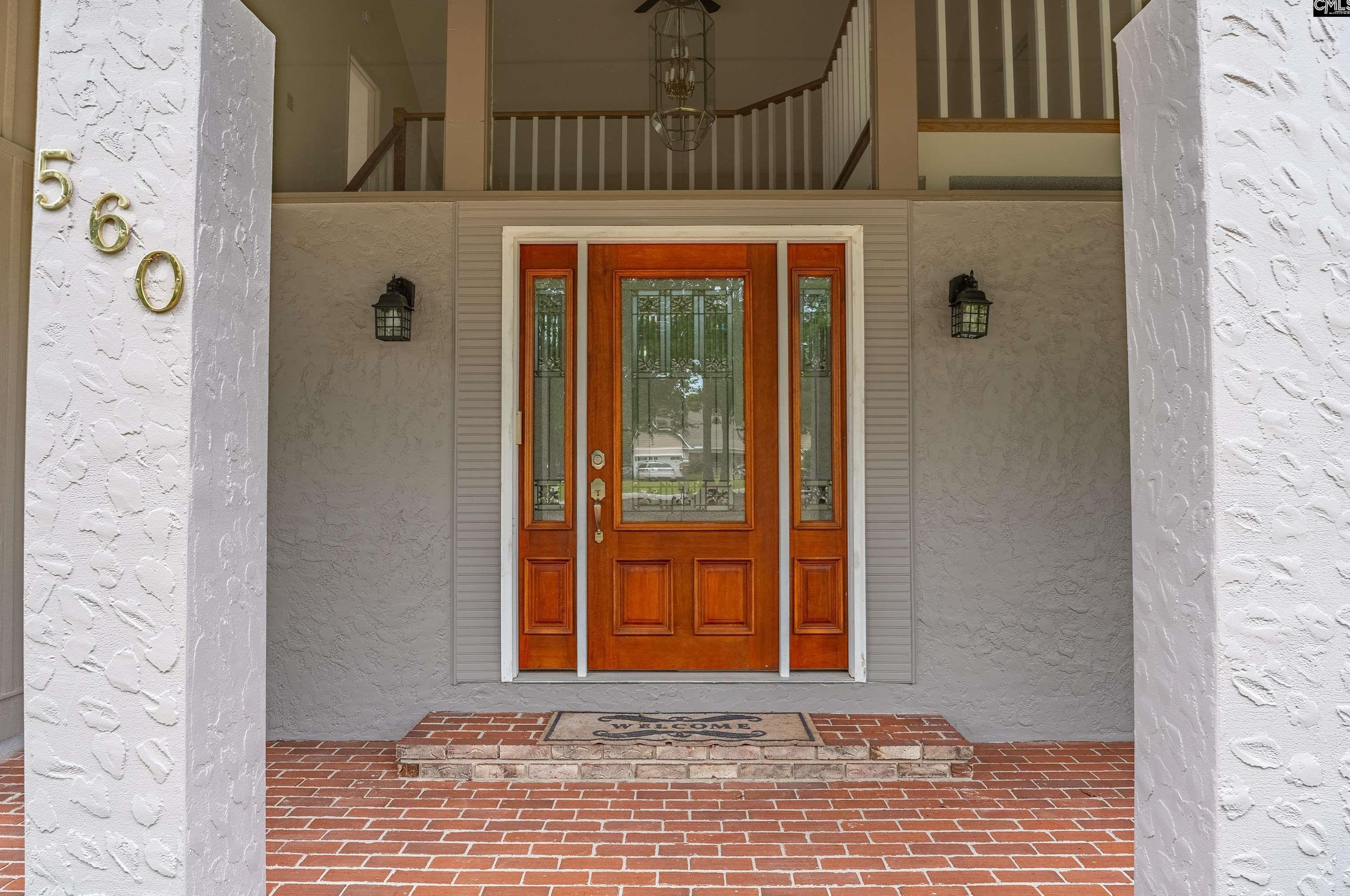 560 Ramblin Rd, Cayce-West Columbia, SC 29170