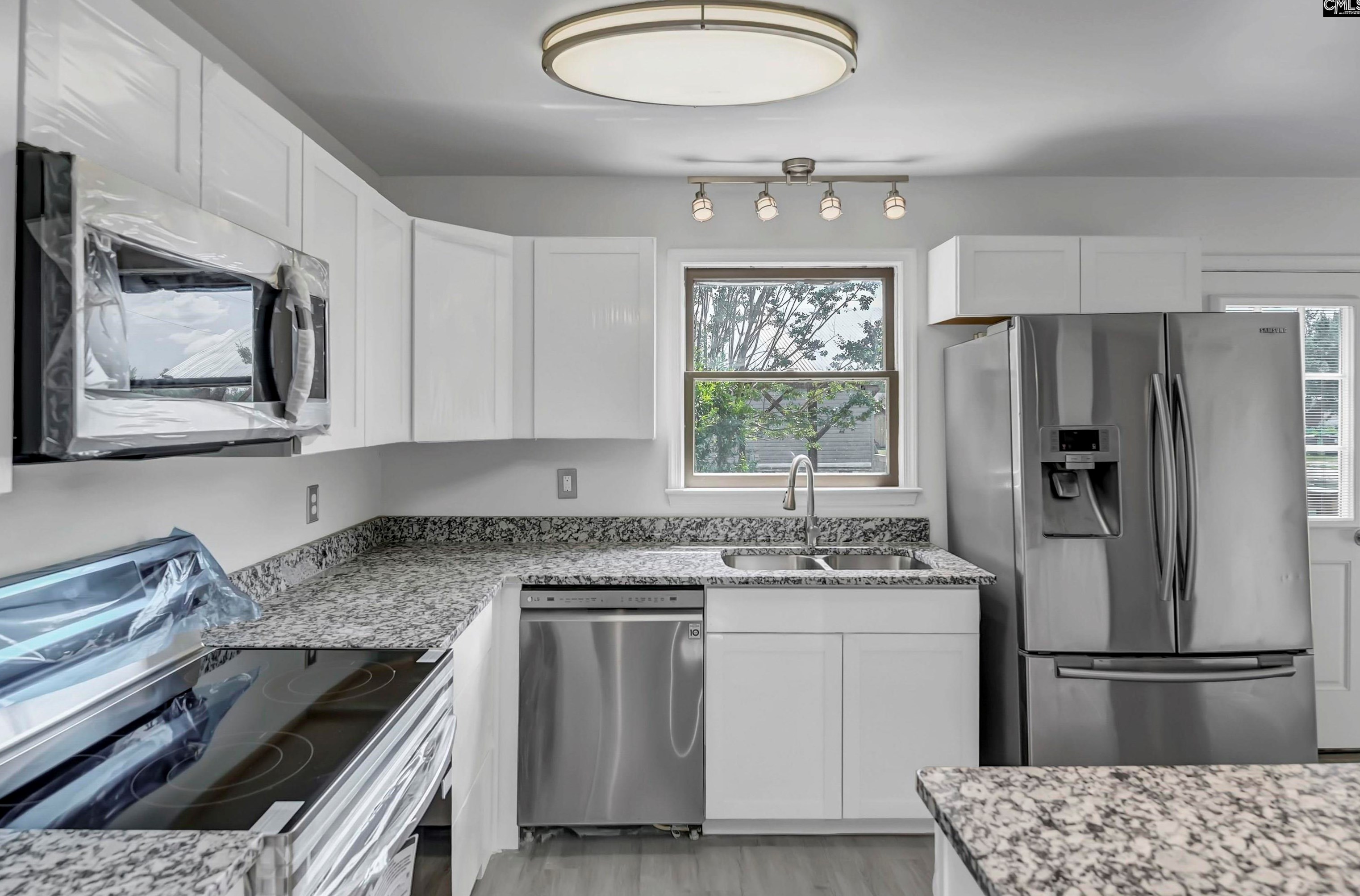 104 Coy Ln, Lexington, SC 29072