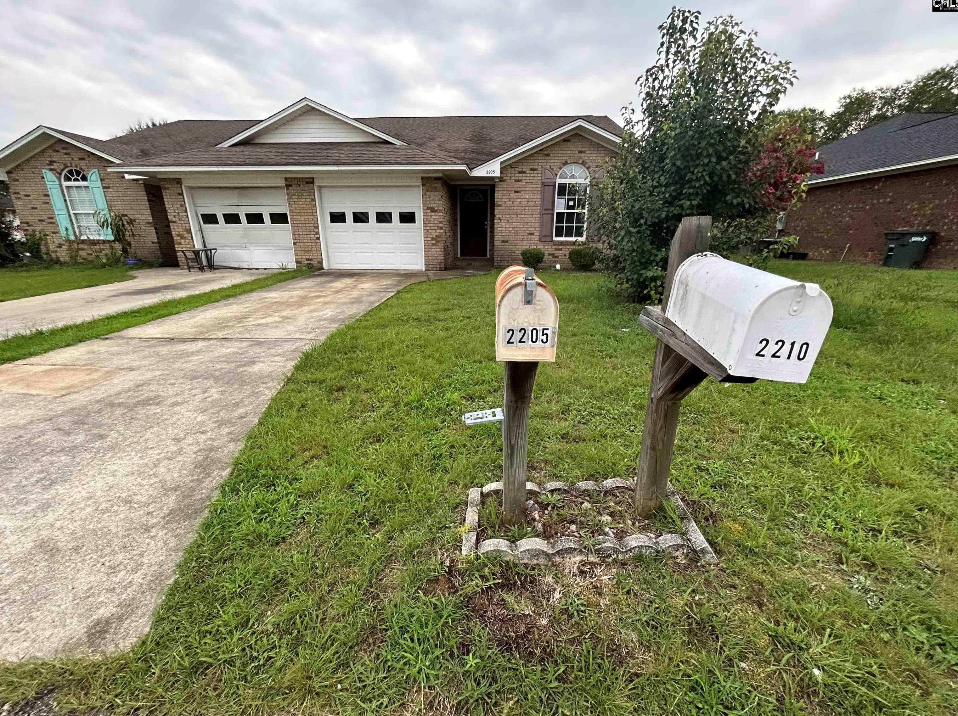 2205 Dartmouth Dr, Sumter, SC 29153-1942
