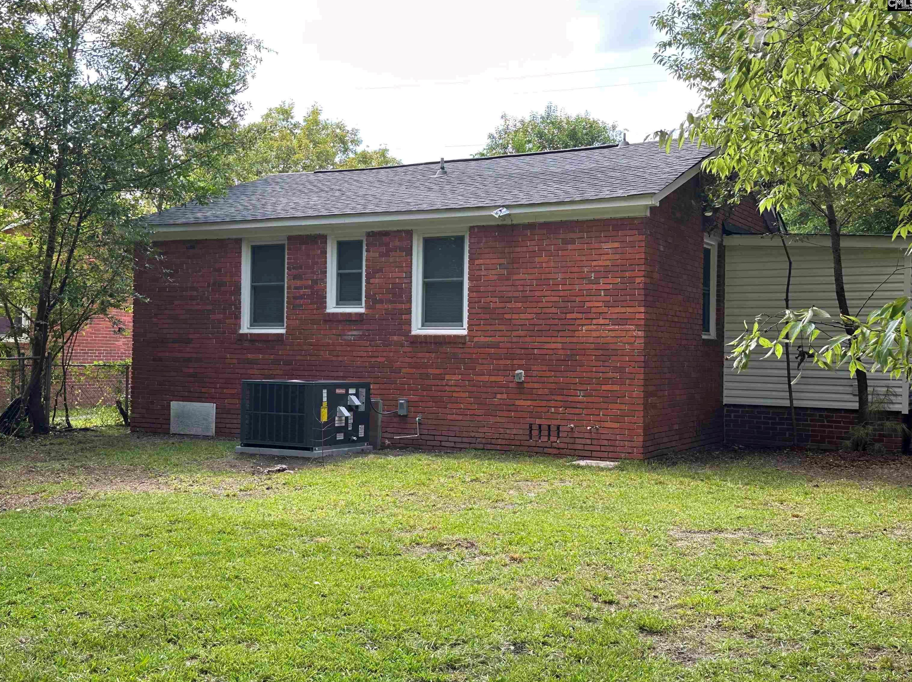 4908 Jones St, Columbia SC 29203-6682 exterior