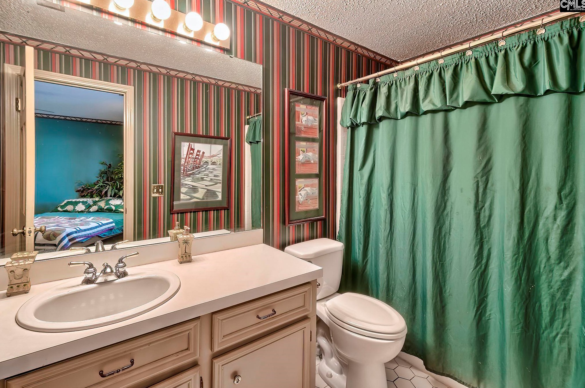 200 Spg Rd, Columbia SC 29223-7052 exterior